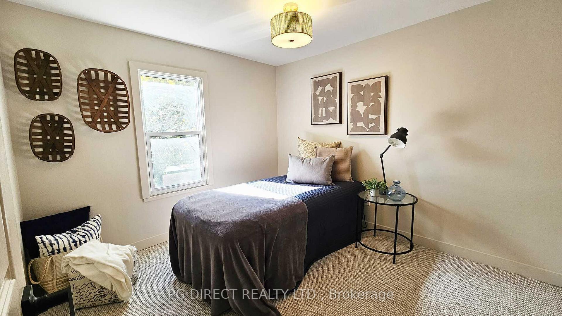 Photo 17 of 48 Wallbridge Crescent, Belleville, Belleville Ward — HOMEH