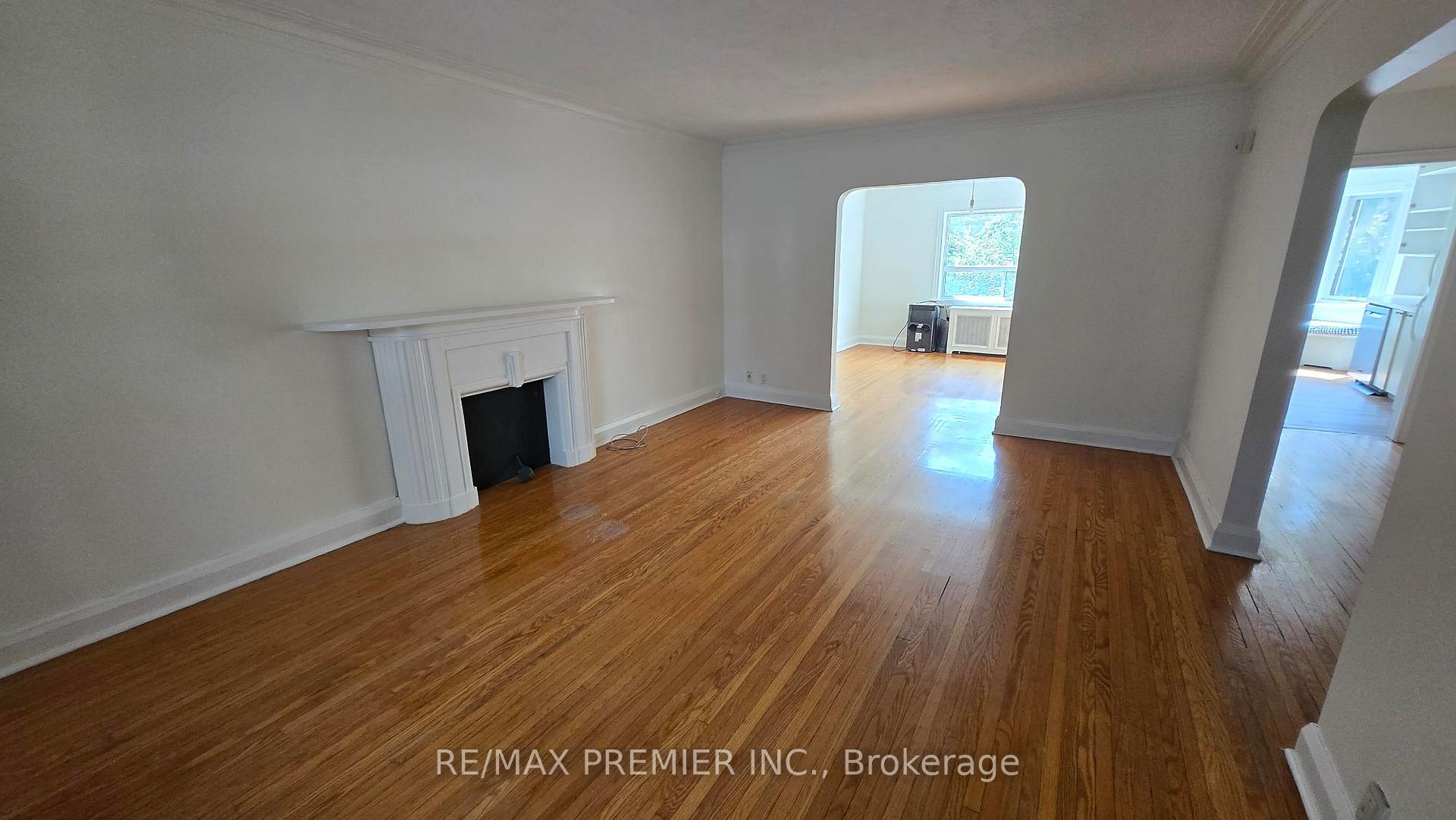 Photo 5 of 1342 Avenue Road, Toronto, Lawrence Park South — HOMEH