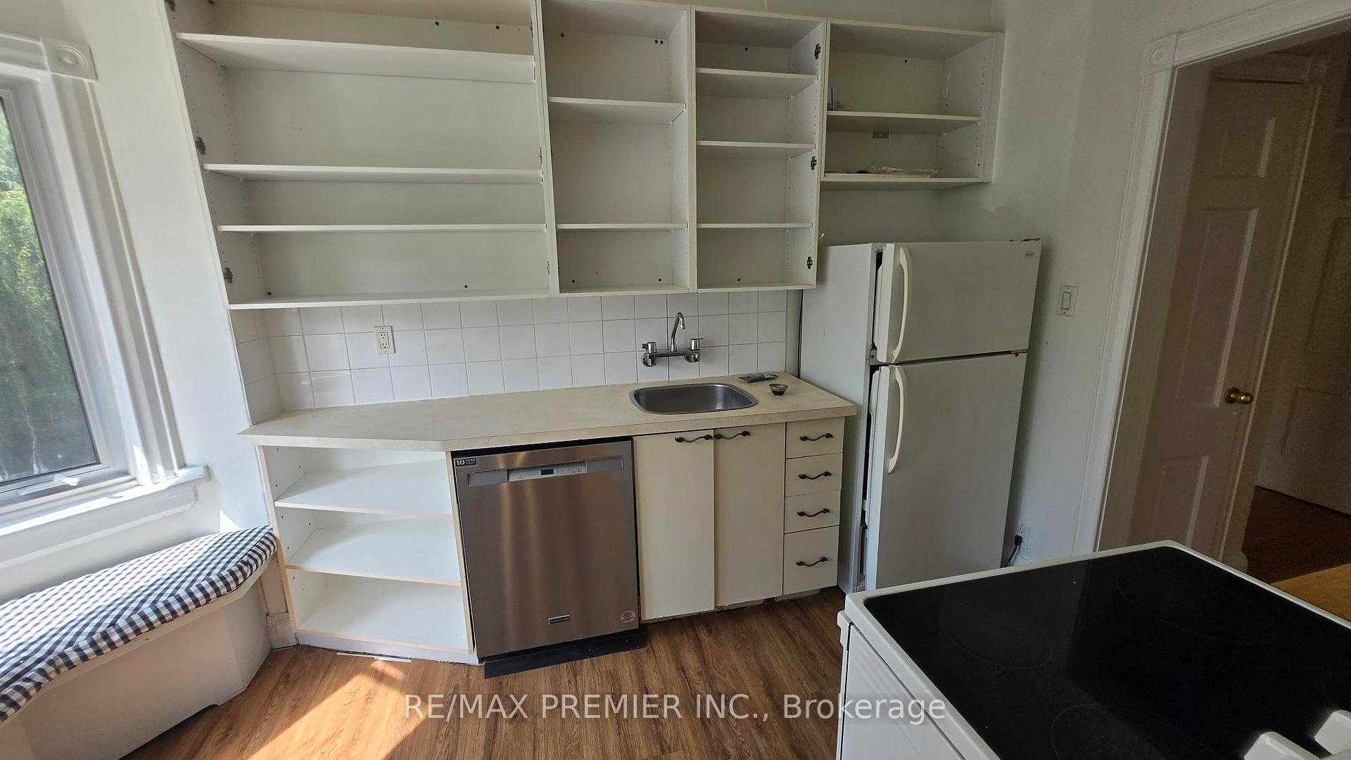 Photo 11 of 1342 Avenue Road, Toronto, Lawrence Park South — HOMEH