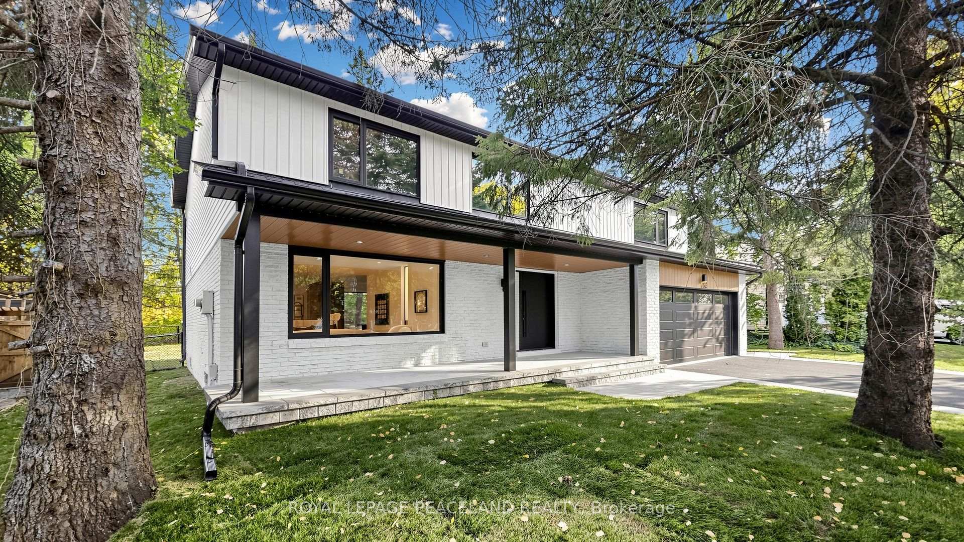 Photo 2 of 292 Still's Lane, Oakville, Ford — HOMEH
