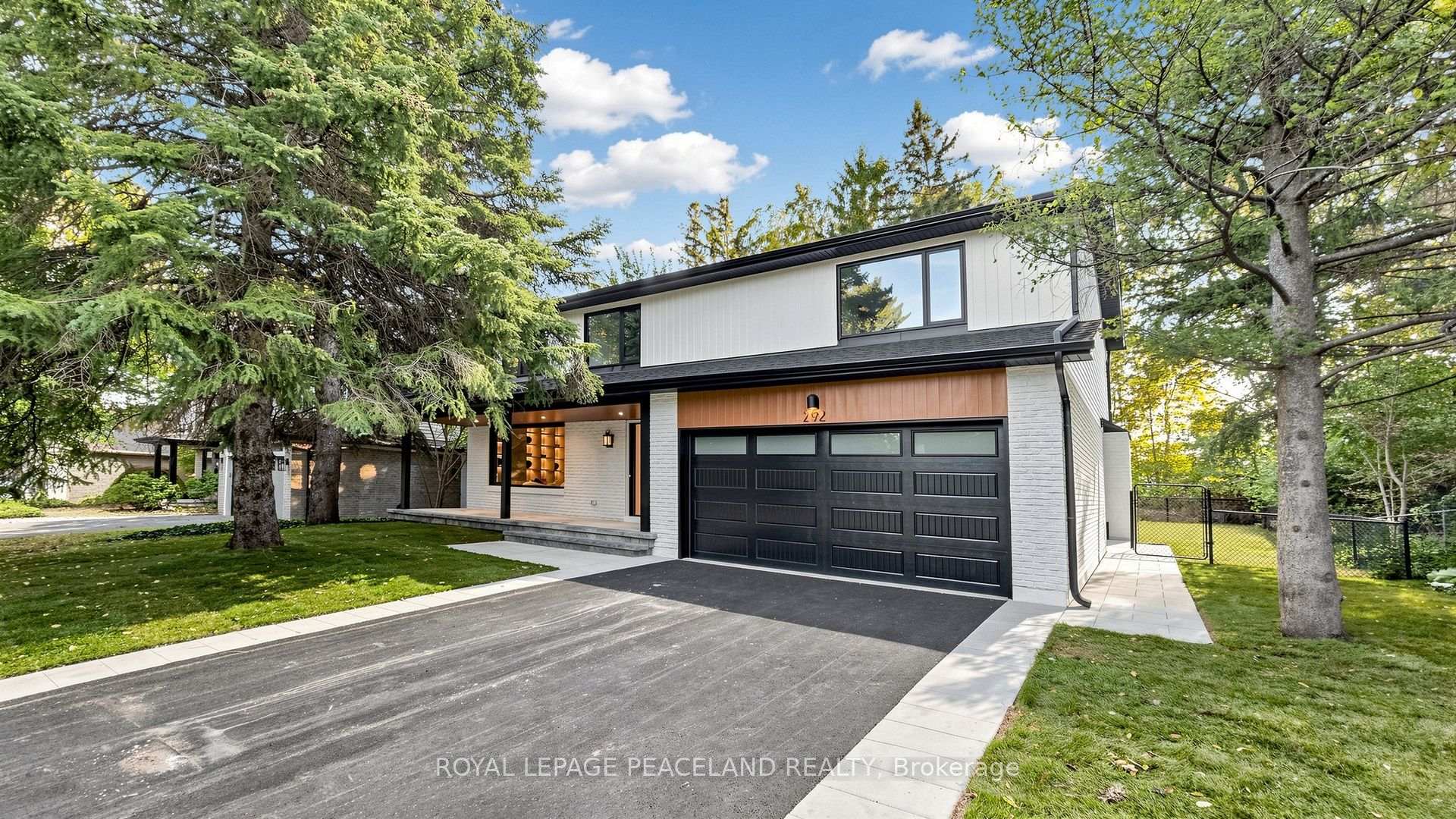 Photo 3 of 292 Still's Lane, Oakville, Ford — HOMEH