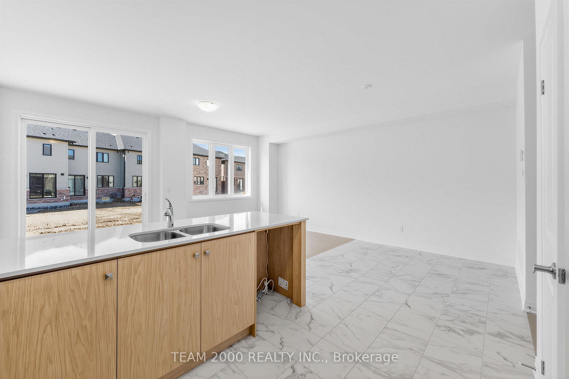 Photo 11 of 887 Douro Street S, Stratford — HOMEH