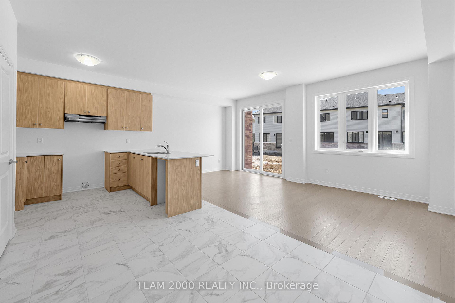 Photo 16 of 887 Douro Street S, Stratford — HOMEH