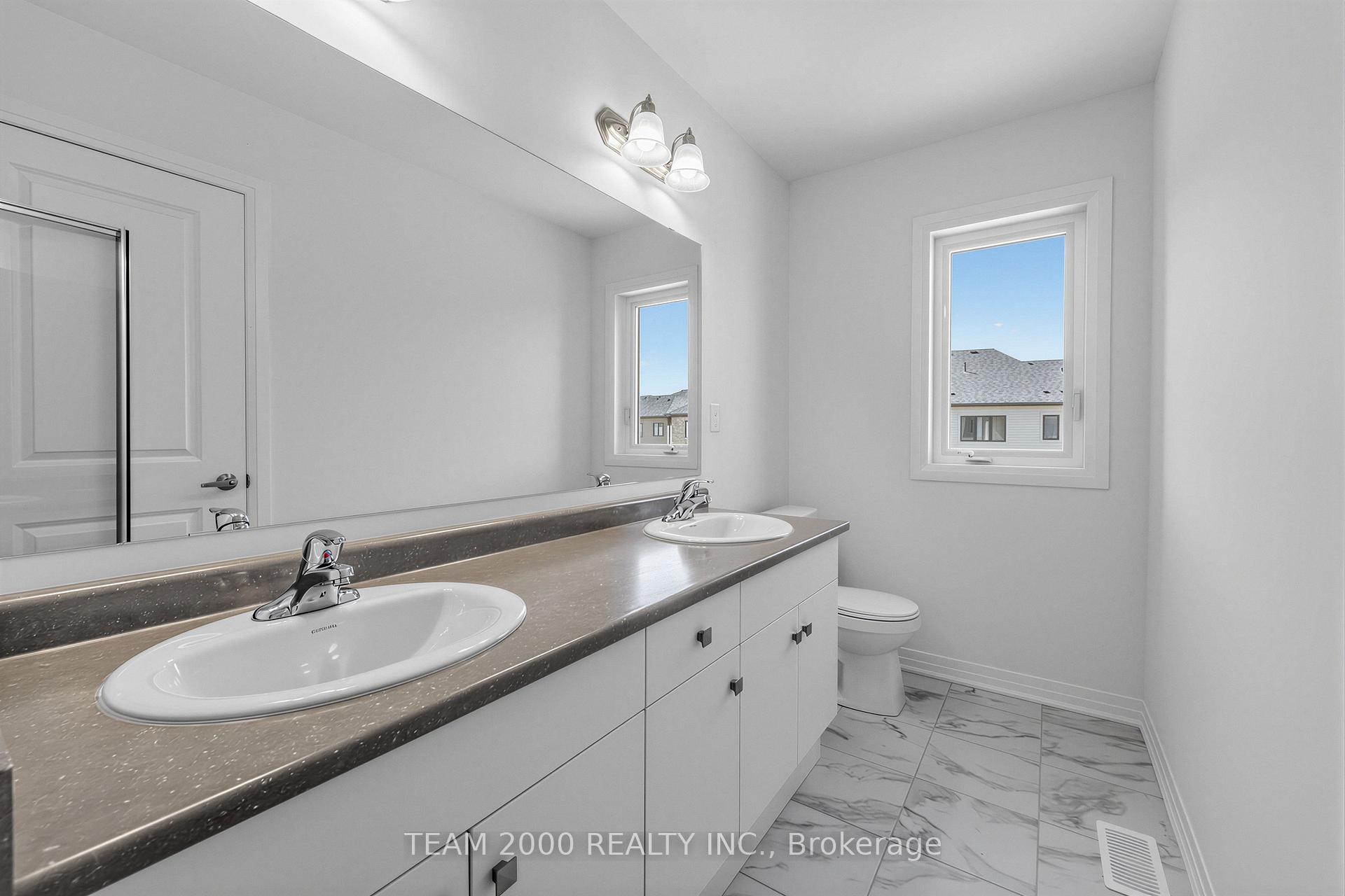 Photo 24 of 887 Douro Street S, Stratford — HOMEH