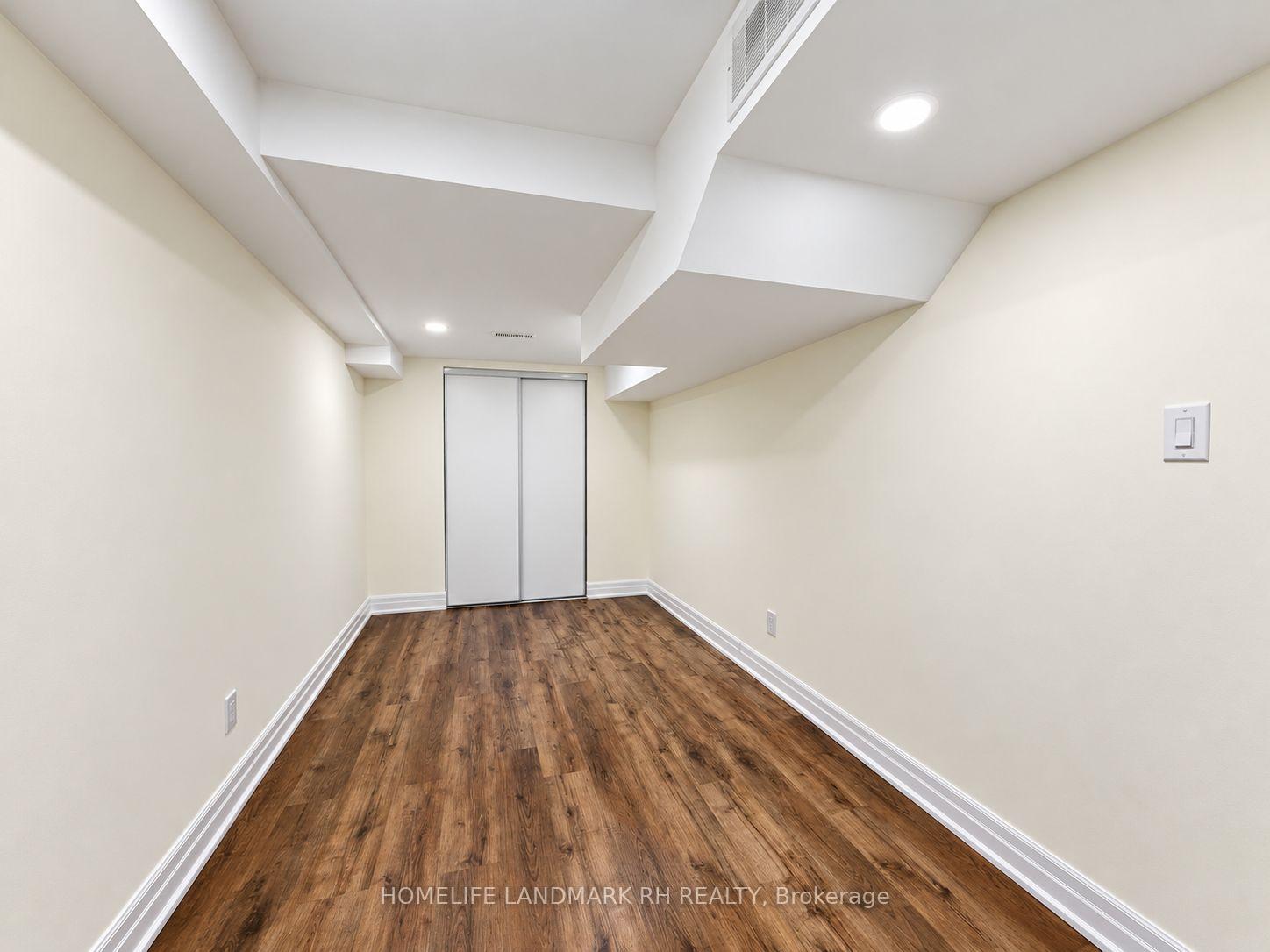 Photo 9 of Unit BASEMENT, 6 Liam Lane, Markham, Cedarwood — HOMEH