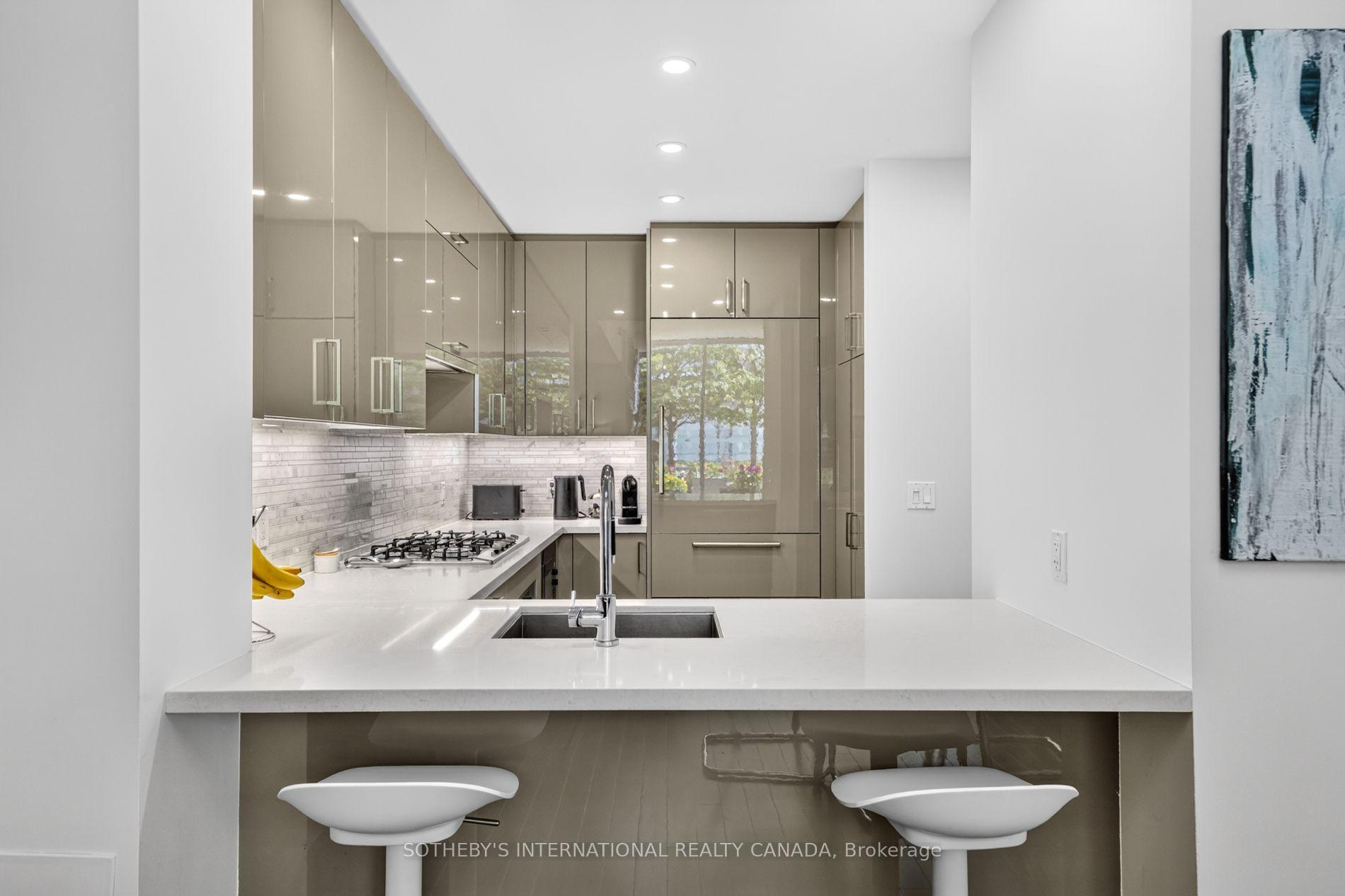Photo 14 of Unit TH 114, 29 Queens Quay, Toronto, Waterfront Communities — HOMEH