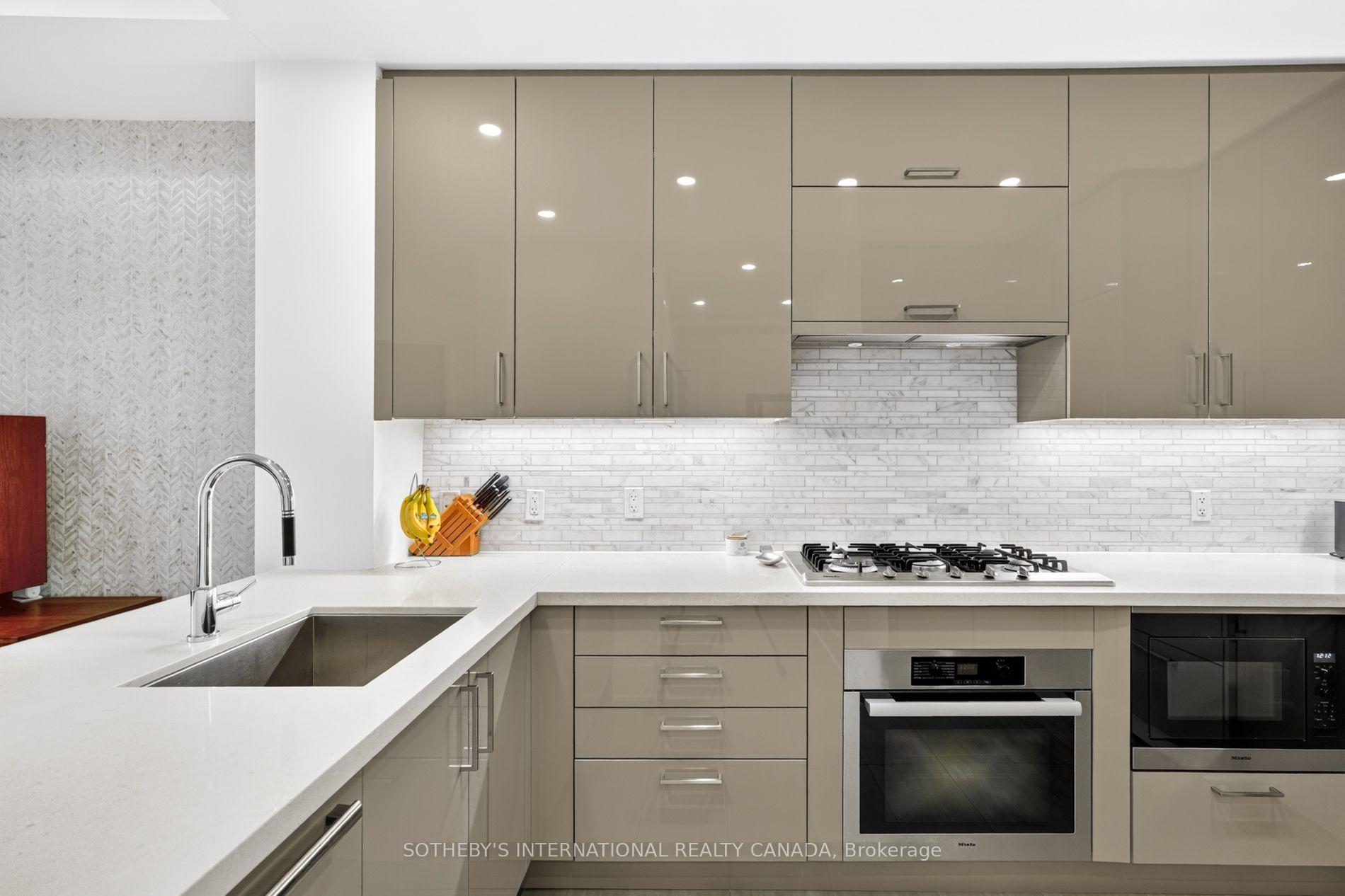 Photo 15 of Unit TH 114, 29 Queens Quay, Toronto, Waterfront Communities — HOMEH