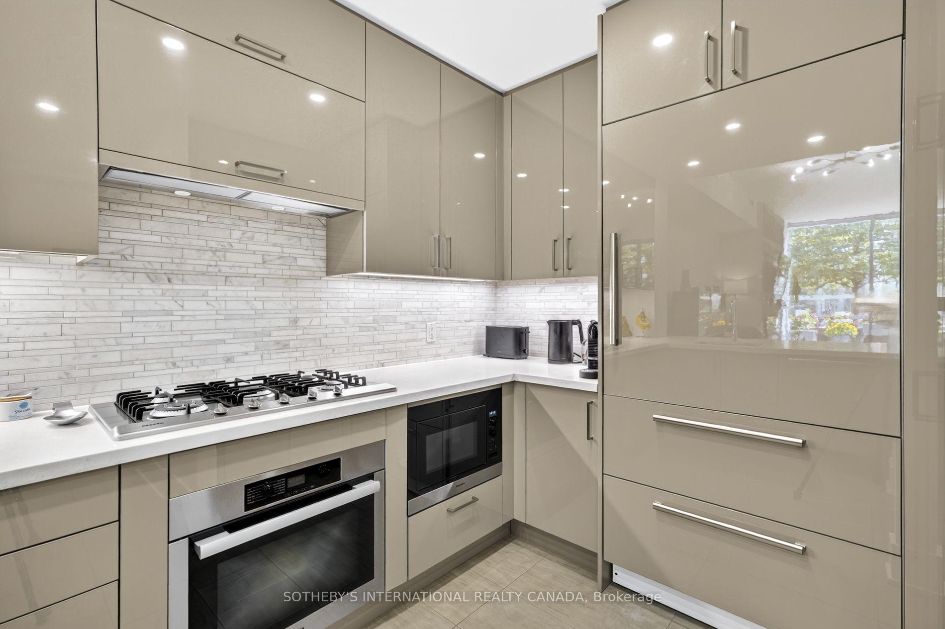 Photo 16 of Unit TH 114, 29 Queens Quay, Toronto, Waterfront Communities — HOMEH