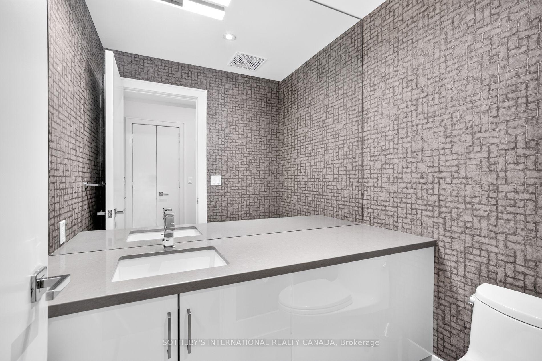 Photo 20 of Unit TH 114, 29 Queens Quay, Toronto, Waterfront Communities — HOMEH