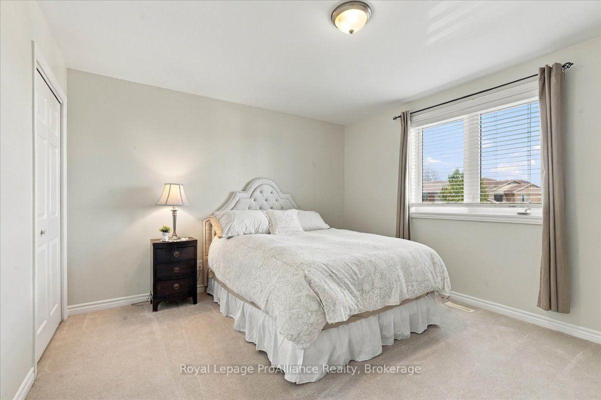 Photo 25 of 24 Bristol Place, Belleville, Belleville Ward — HOMEH