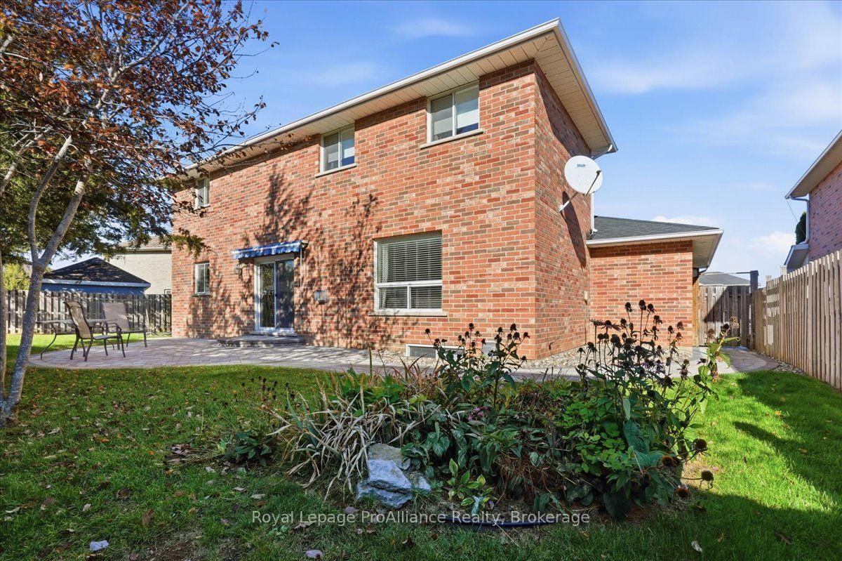 Photo 37 of 24 Bristol Place, Belleville, Belleville Ward — HOMEH