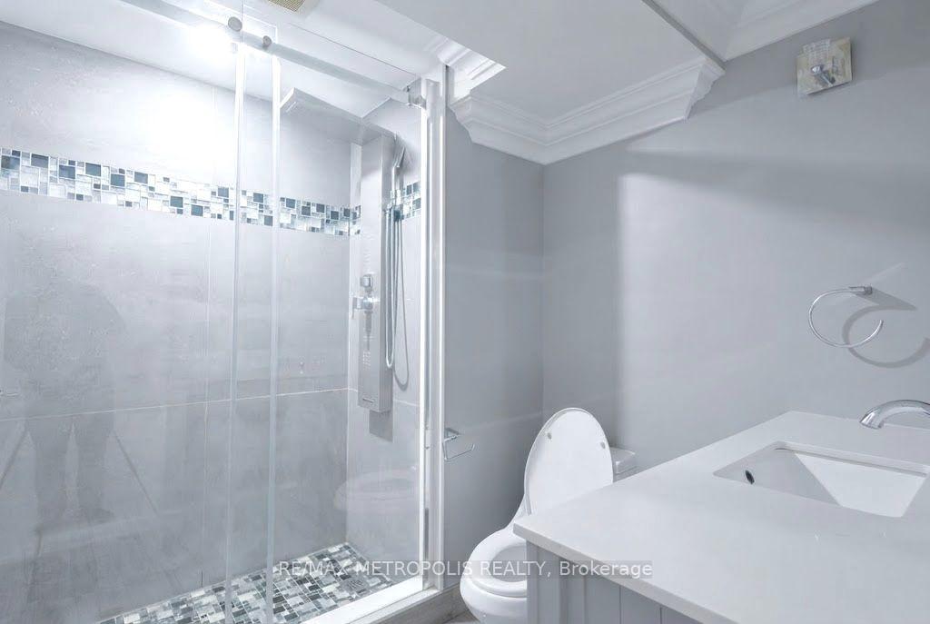 Photo 10 of Unit BSMT, 121 Livingstone Street E, Barrie, East Bayfield — HOMEH