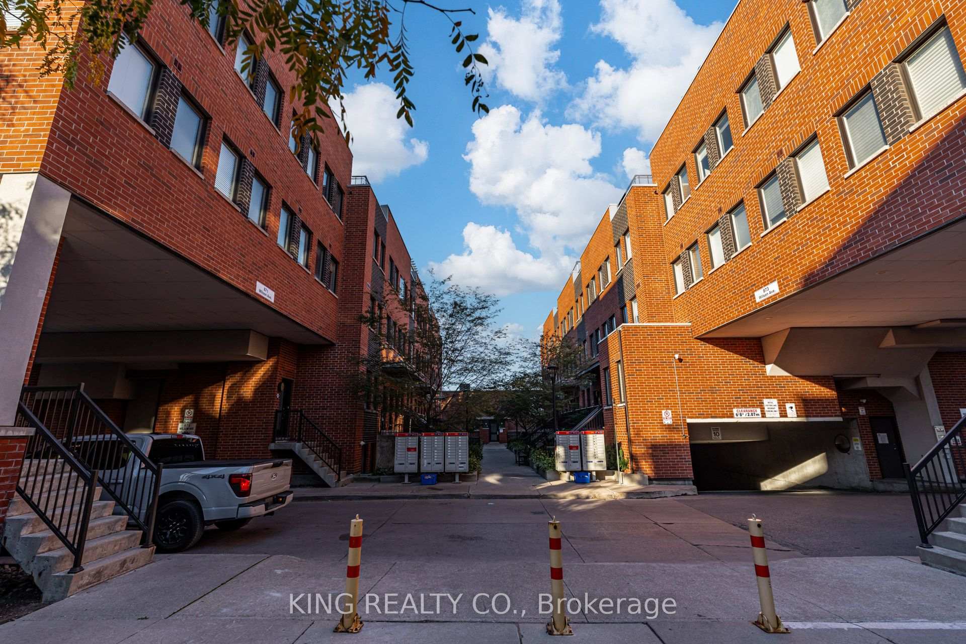 Photo 27 of Unit 24, 871 Wilson Avenue, North York, Downsview-Roding-CFB — HOMEH