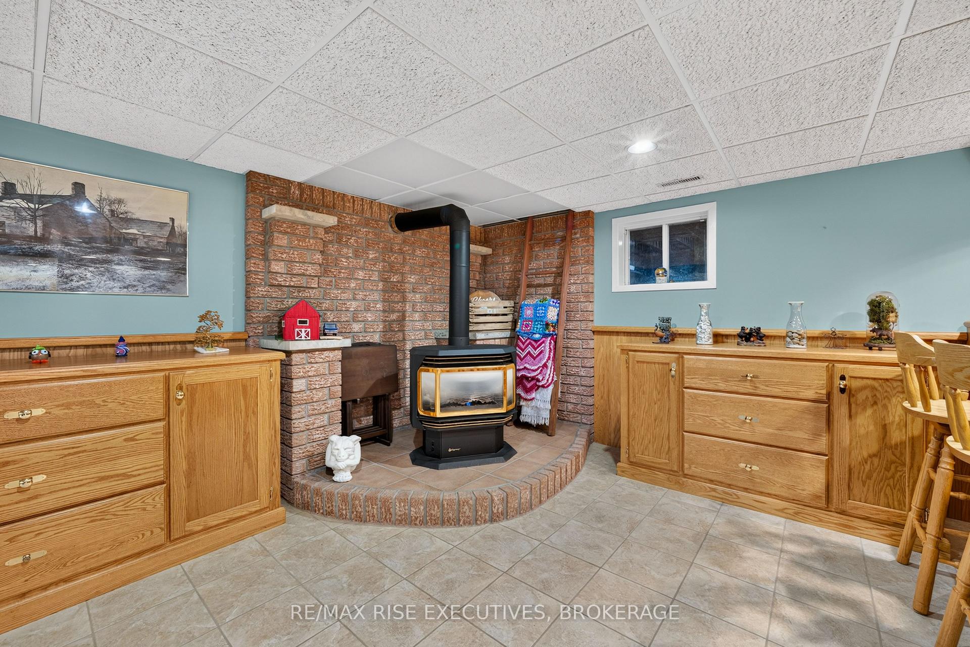 Photo 28 of 2345 Leeman Road, Kingston, City North of 401 — HOMEH