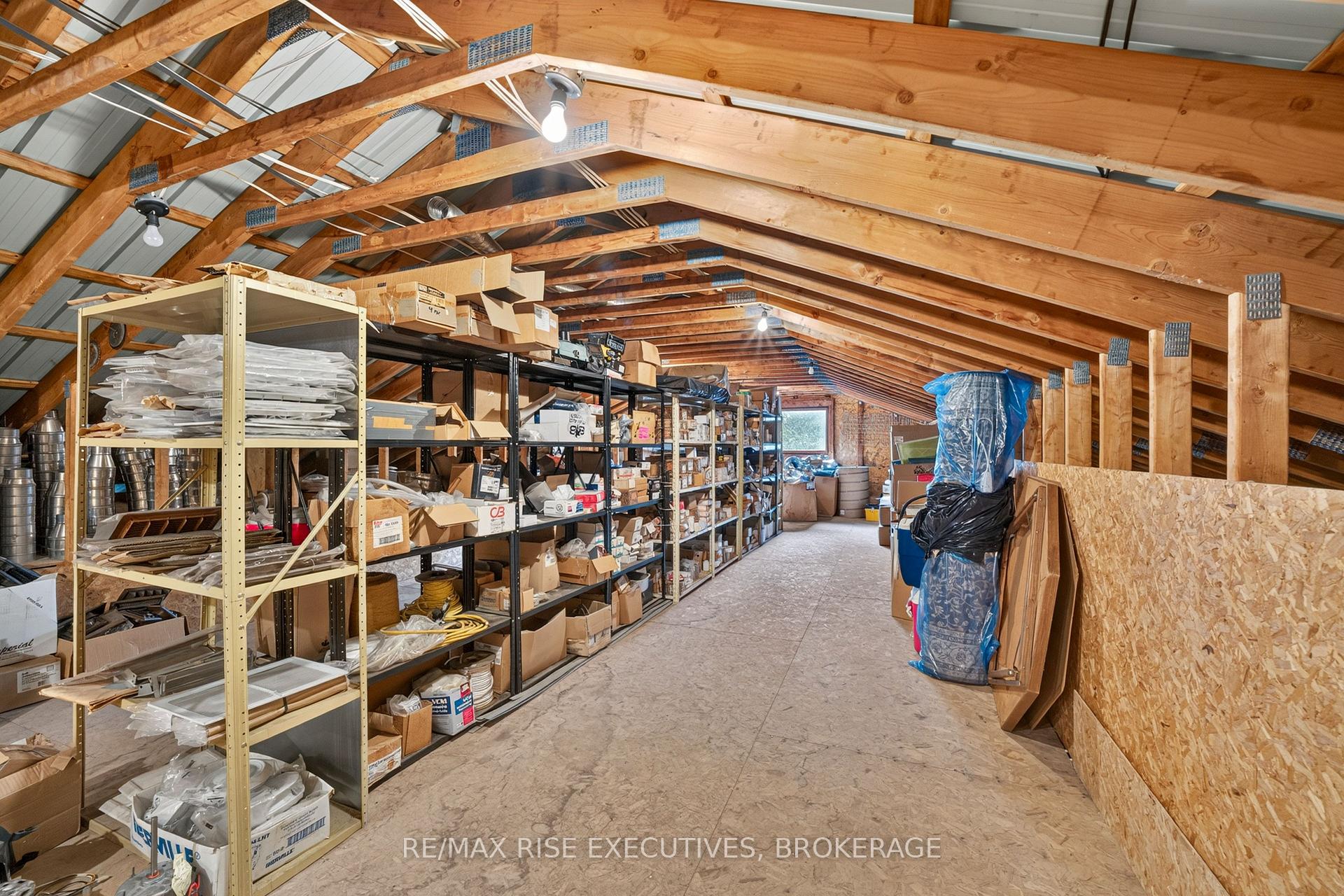 Photo 37 of 2345 Leeman Road, Kingston, City North of 401 — HOMEH