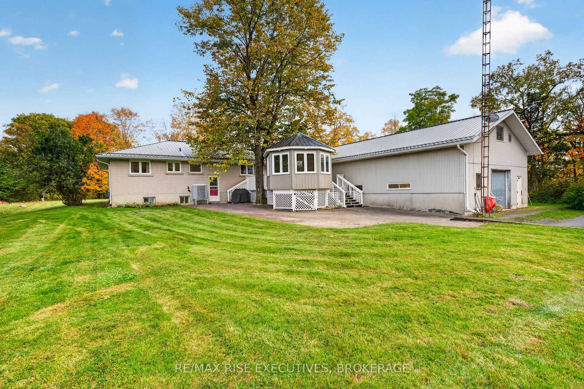 Photo 41 of 2345 Leeman Road, Kingston, City North of 401 — HOMEH