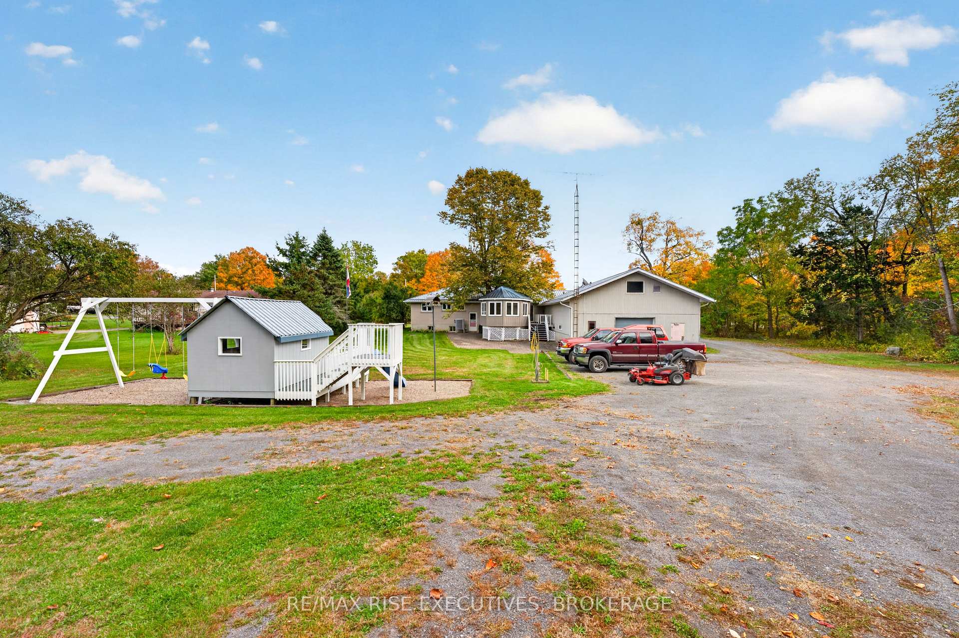 Photo 42 of 2345 Leeman Road, Kingston, City North of 401 — HOMEH