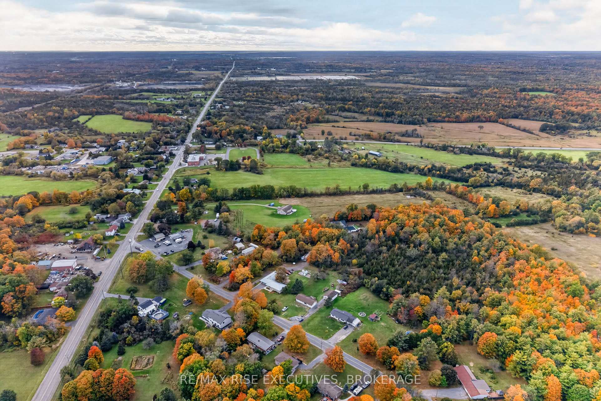 Photo 47 of 2345 Leeman Road, Kingston, City North of 401 — HOMEH