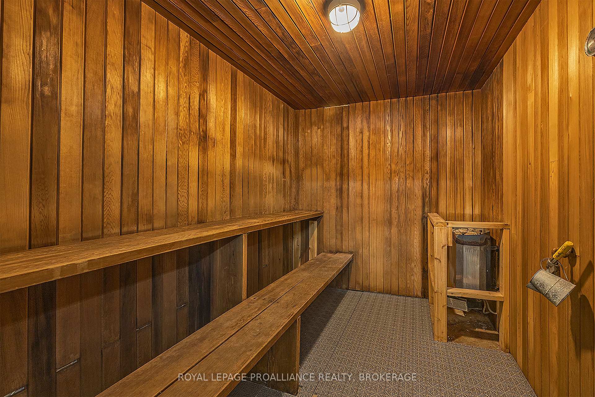 Photo 12 of Unit 806, 2 Mowat Avenue, Kingston, Central City West — HOMEH