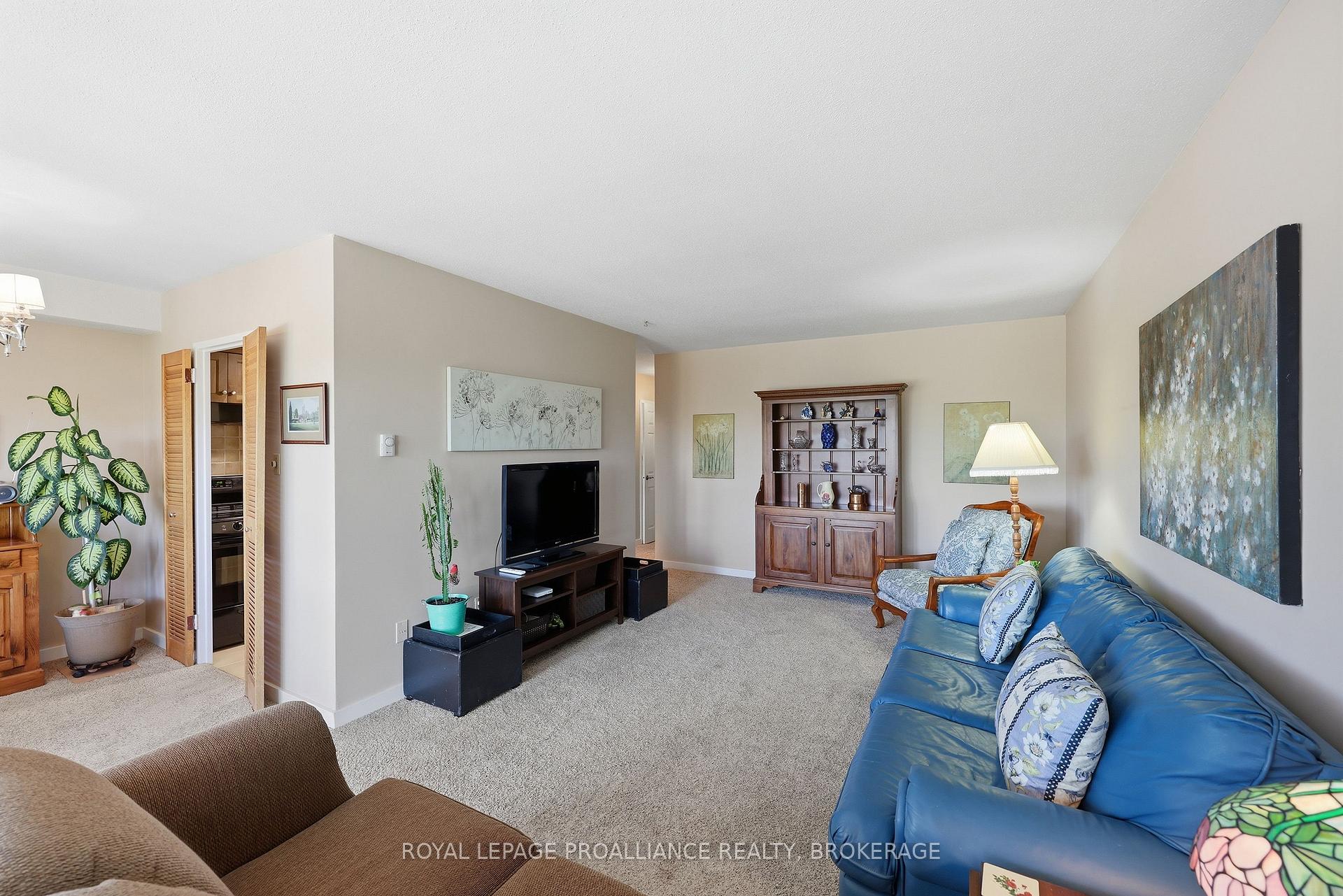 Photo 20 of Unit 806, 2 Mowat Avenue, Kingston, Central City West — HOMEH