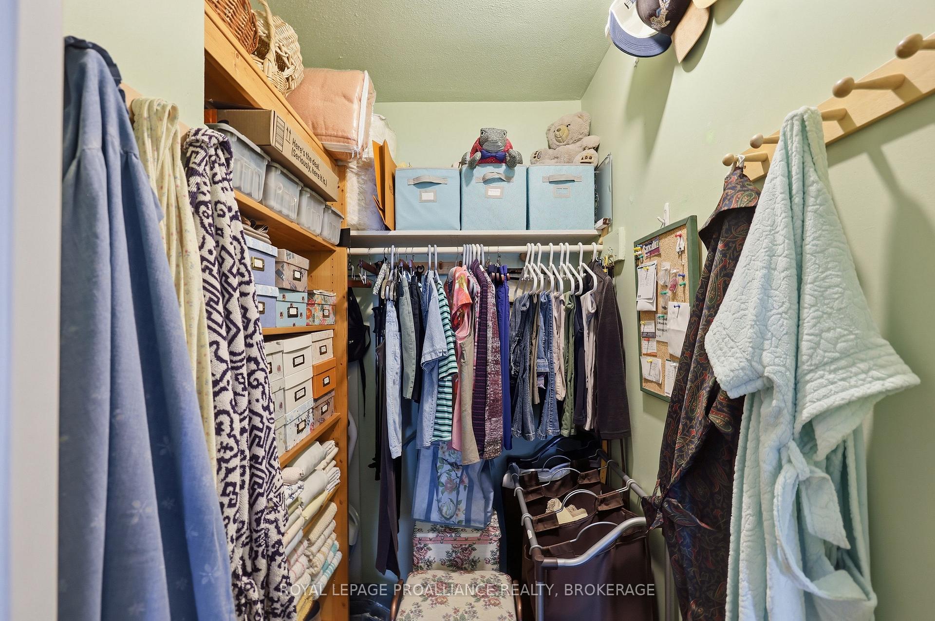 Photo 33 of Unit 806, 2 Mowat Avenue, Kingston, Central City West — HOMEH