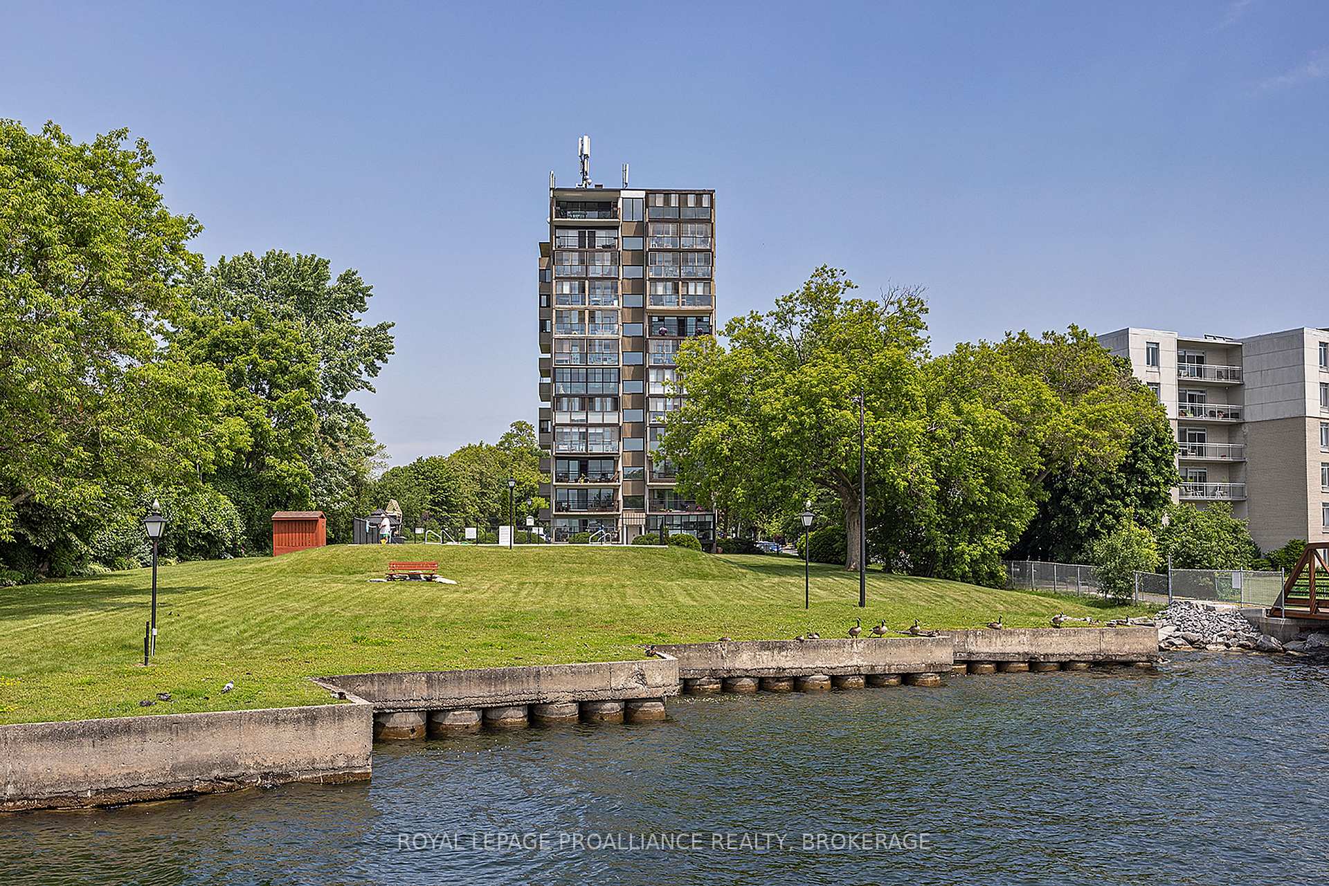 Photo 42 of Unit 806, 2 Mowat Avenue, Kingston, Central City West — HOMEH