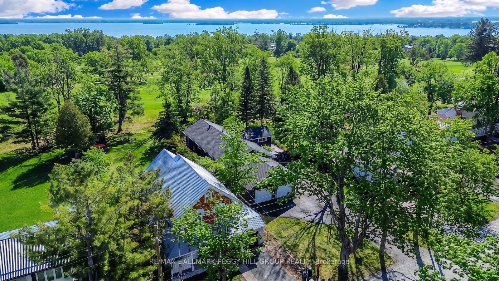 Photo 2 of 386 Peter Street N, Orillia — HOMEH