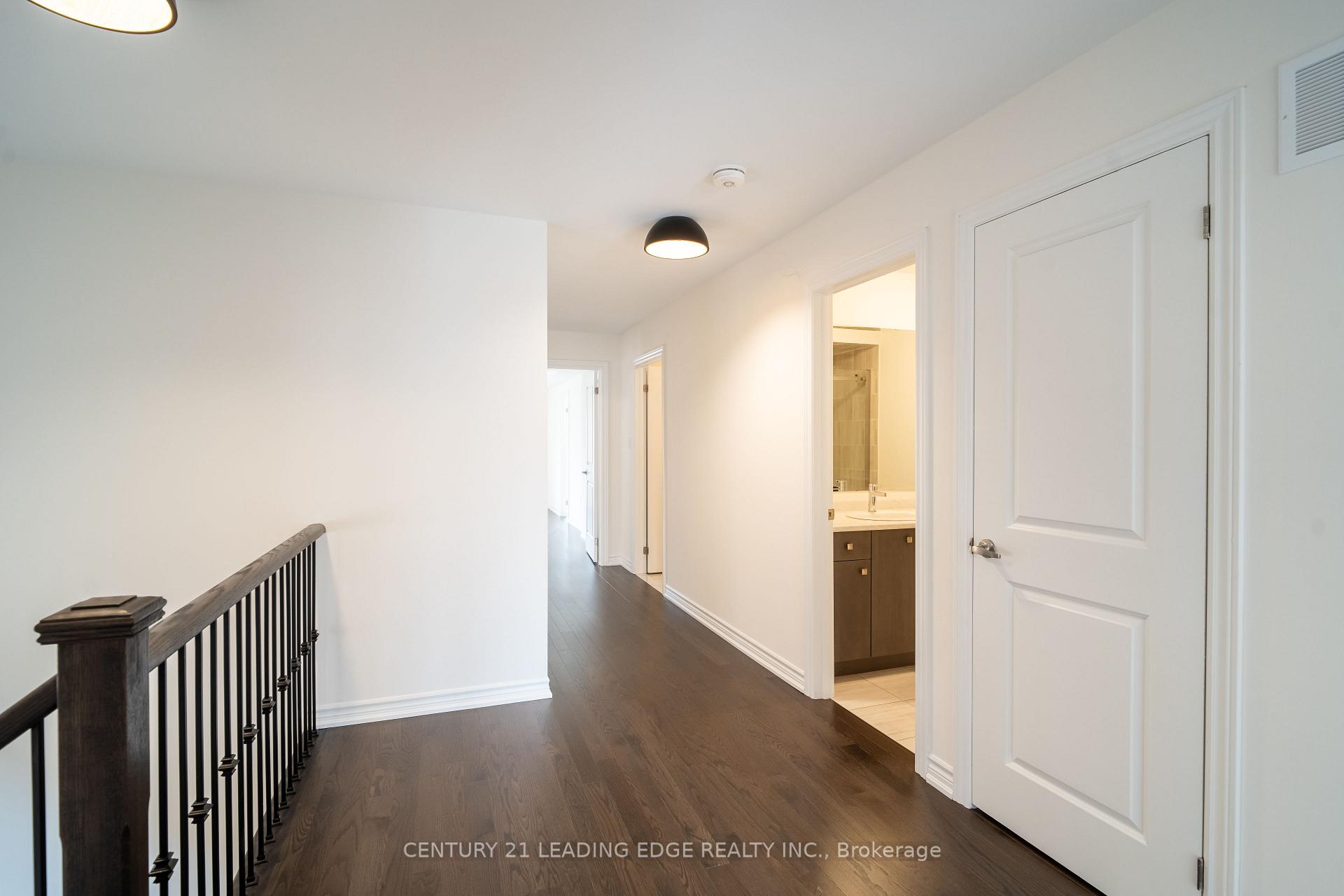 Photo 25 of 103 Kentledge Avenue, East Gwillimbury, Holland Landing — HOMEH