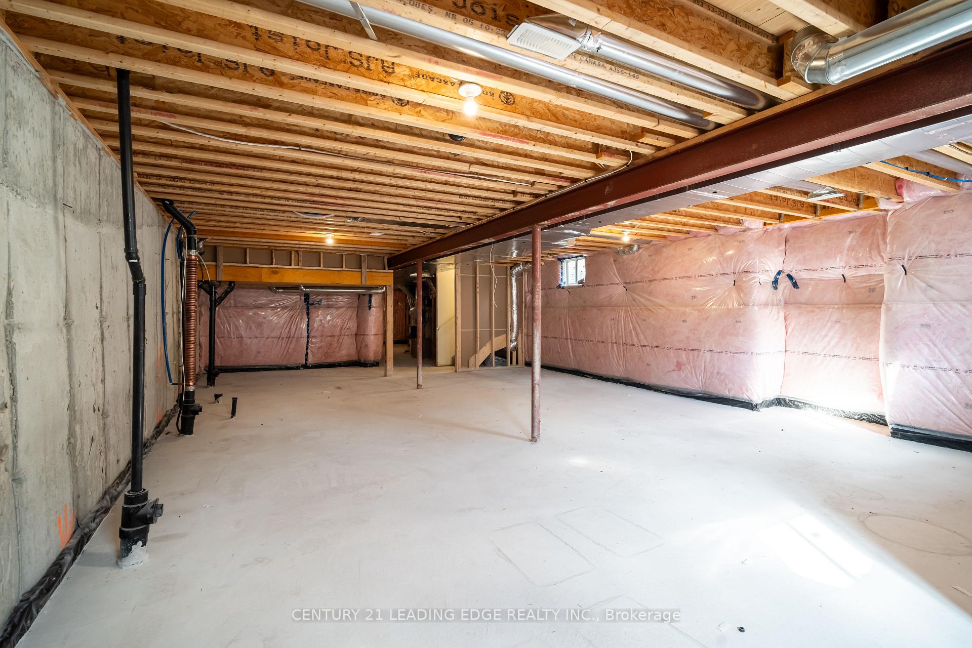 Photo 44 of 103 Kentledge Avenue, East Gwillimbury, Holland Landing — HOMEH