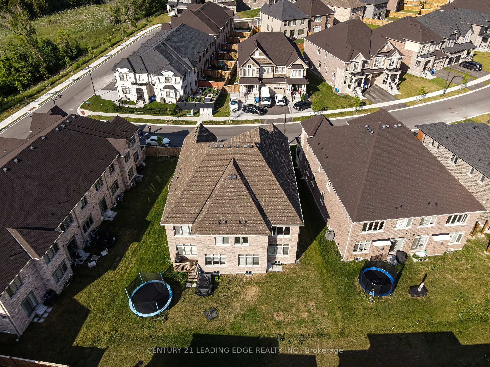 Photo 48 of 103 Kentledge Avenue, East Gwillimbury, Holland Landing — HOMEH