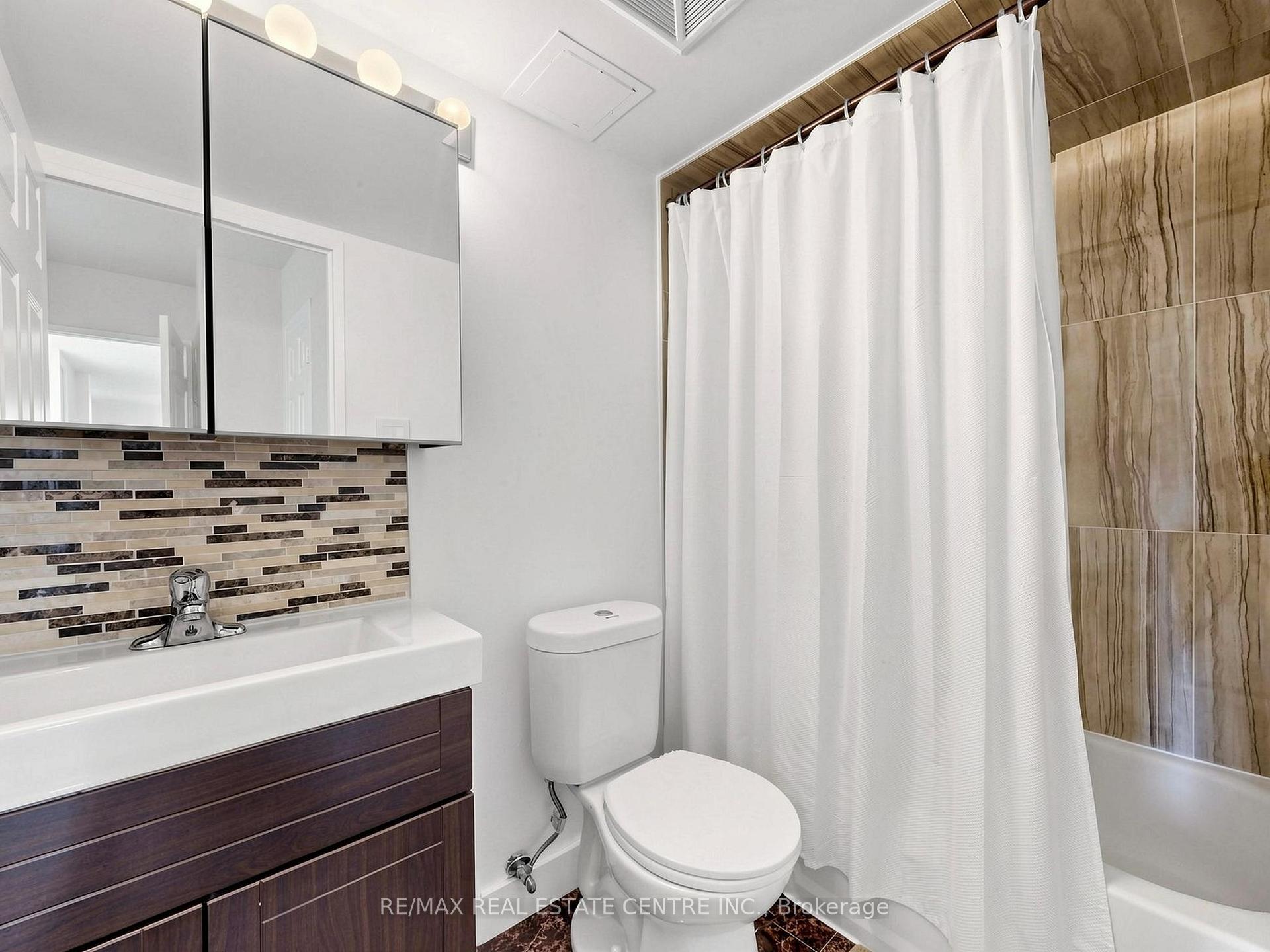 Photo 20 of Unit 207, 100 Antibes Drive, North York, Westminster-Branson — HOMEH