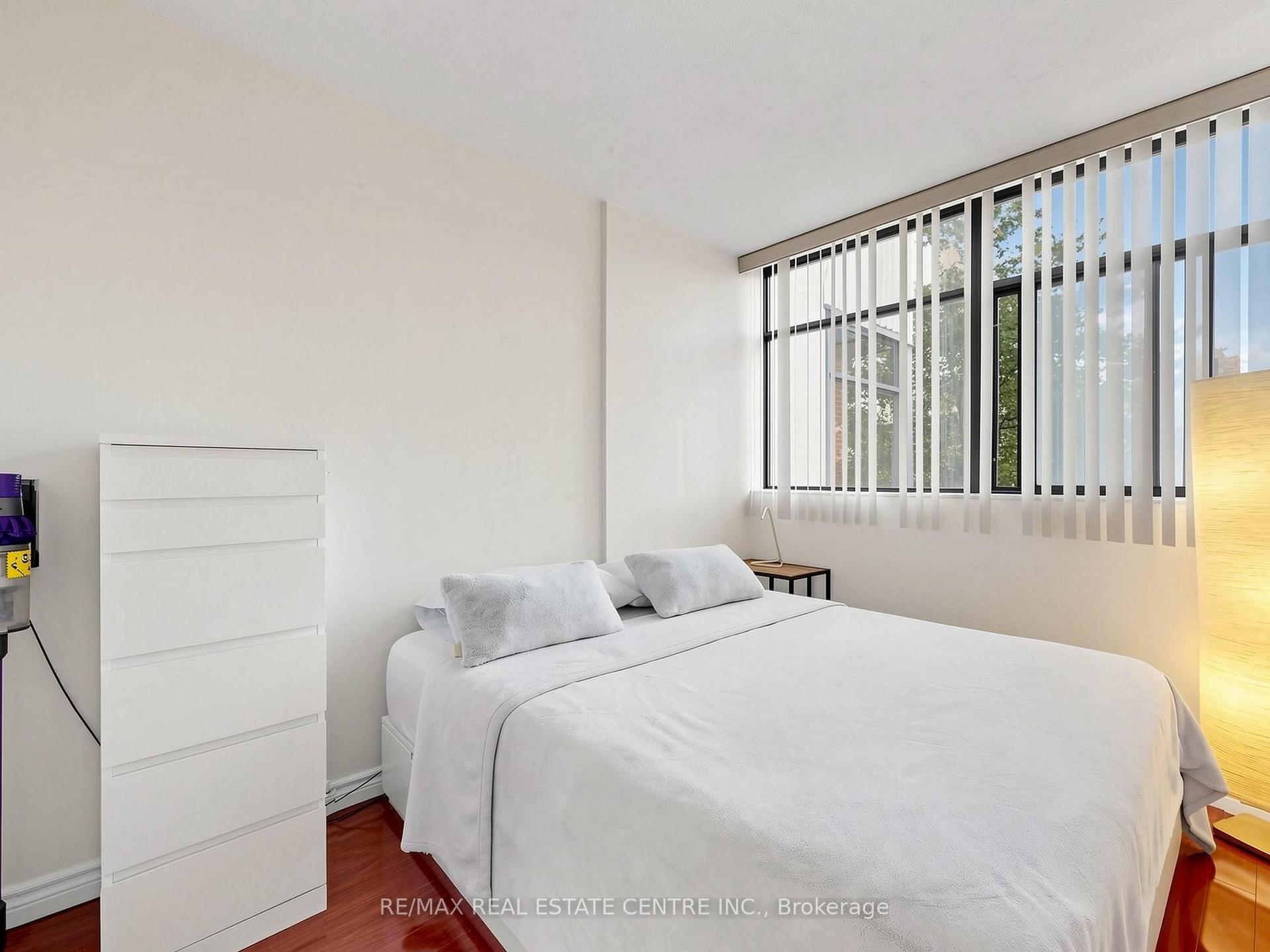 Photo 21 of Unit 207, 100 Antibes Drive, North York, Westminster-Branson — HOMEH