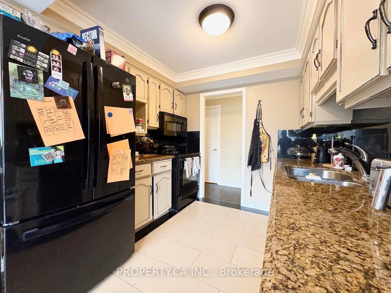 Photo 11 of Unit 4A, 67 Caroline Street S, Hamilton, Durand — HOMEH