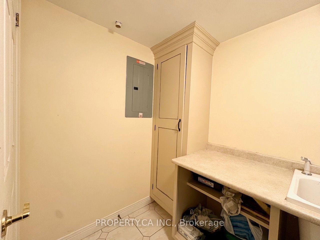 Photo 16 of Unit 4A, 67 Caroline Street S, Hamilton, Durand — HOMEH