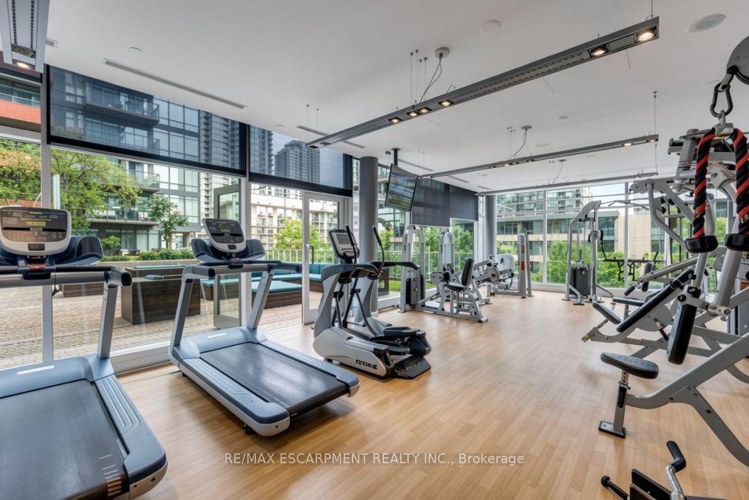Photo 8 of Unit 3015, 25 Telegram Mews, Toronto, Waterfront Communities — HOMEH