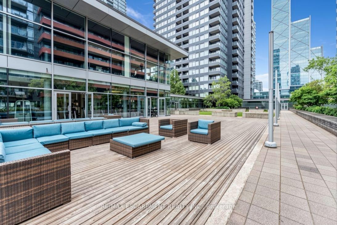 Photo 11 of Unit 3015, 25 Telegram Mews, Toronto, Waterfront Communities — HOMEH