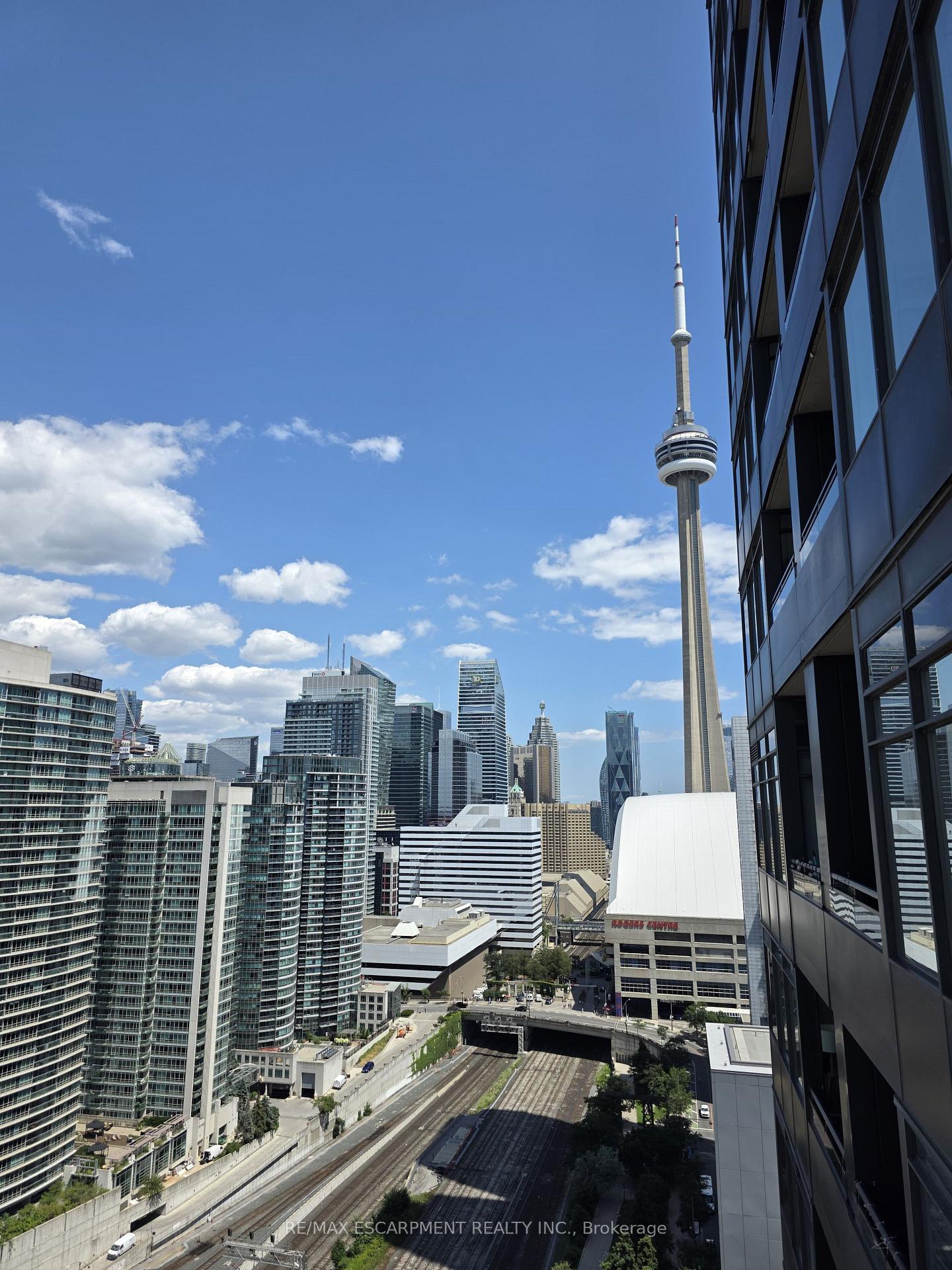 Photo 22 of Unit 3015, 25 Telegram Mews, Toronto, Waterfront Communities — HOMEH