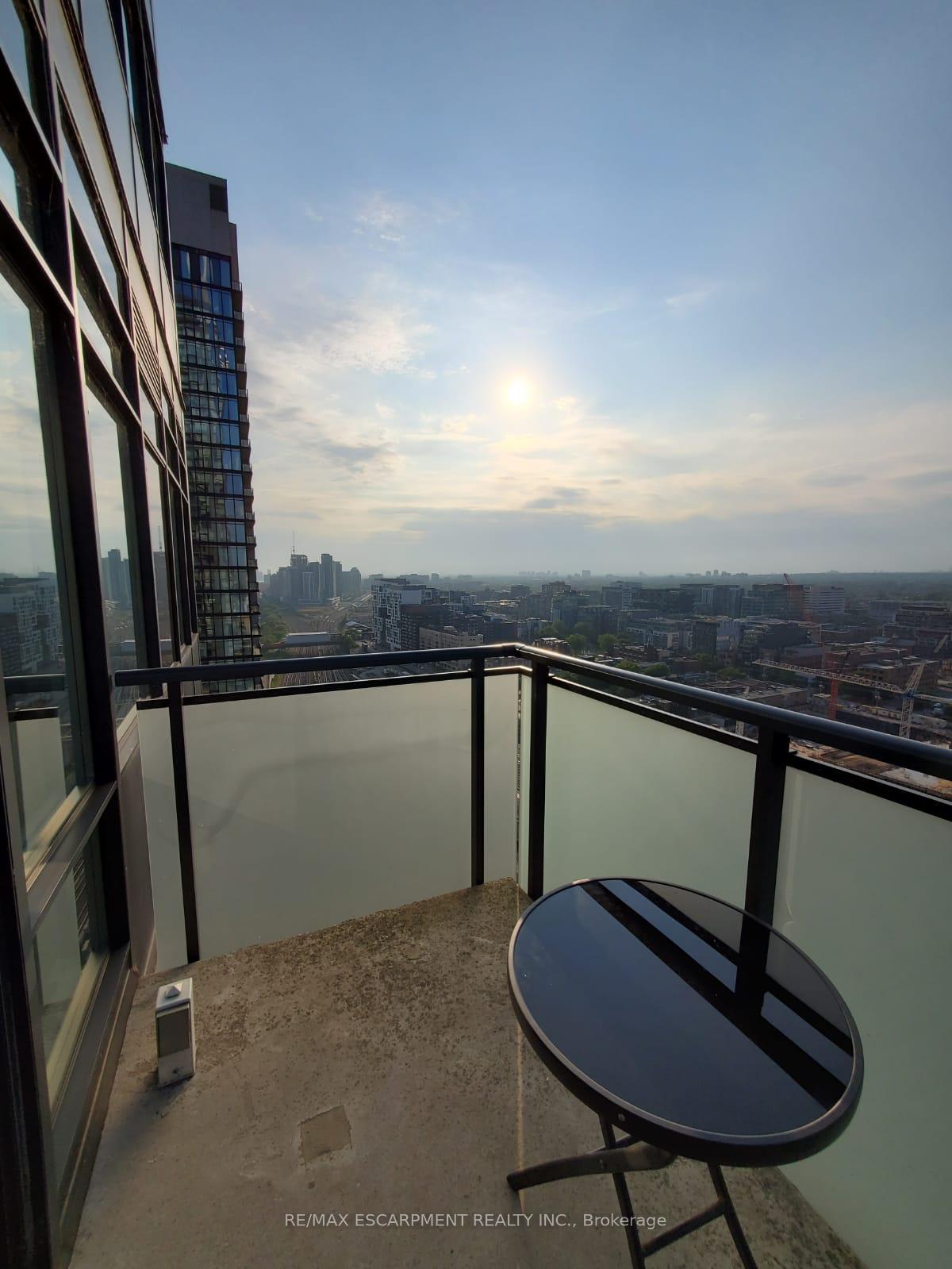 Photo 25 of Unit 3015, 25 Telegram Mews, Toronto, Waterfront Communities — HOMEH