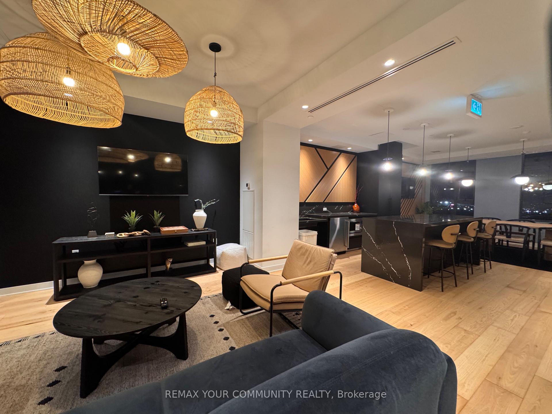 Photo 10 of Unit 3301, 2920 Highway 7, Vaughan, Concord — HOMEH