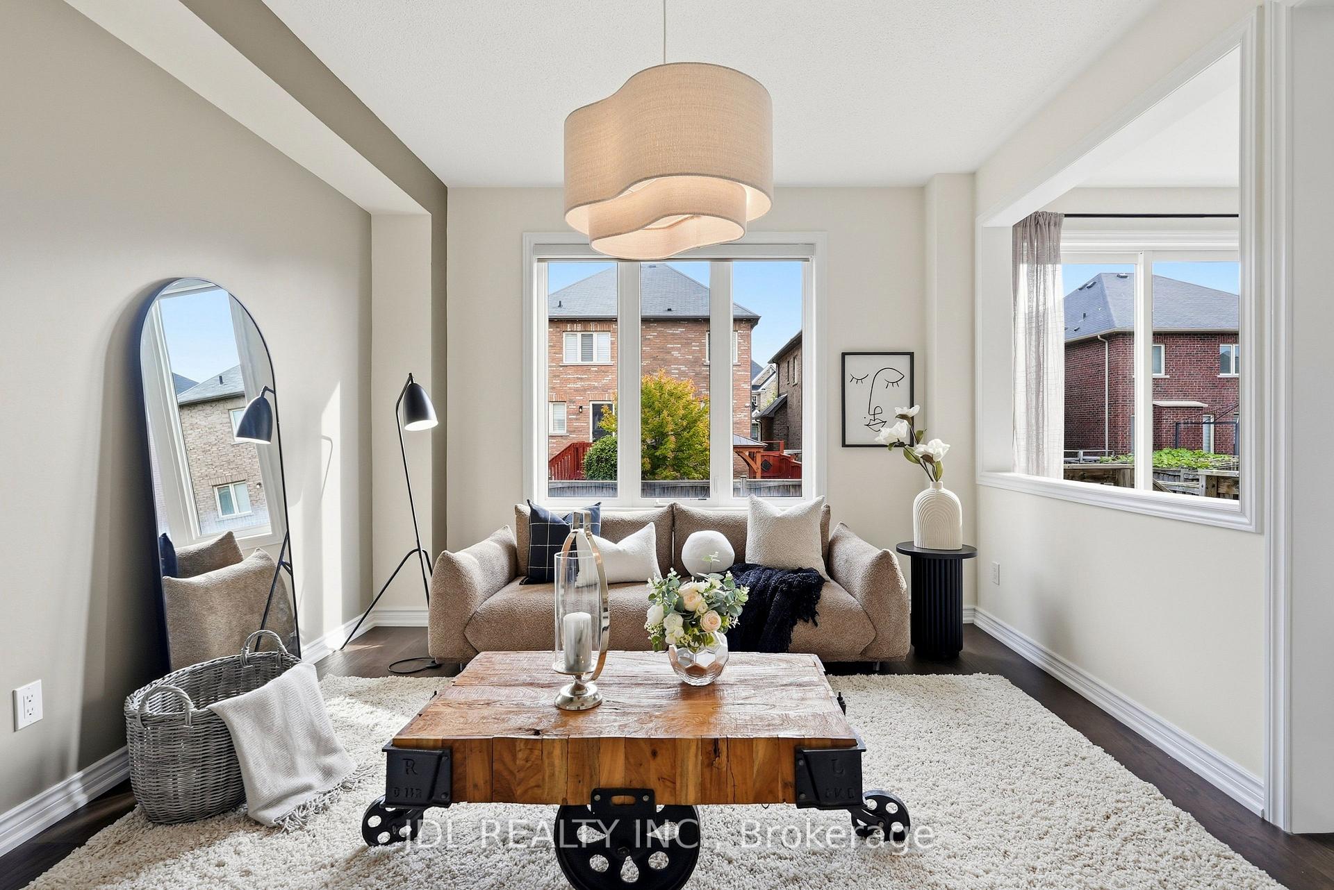 Photo 44 of 15 Beacon Point Street, Markham, Wismer — HOMEH