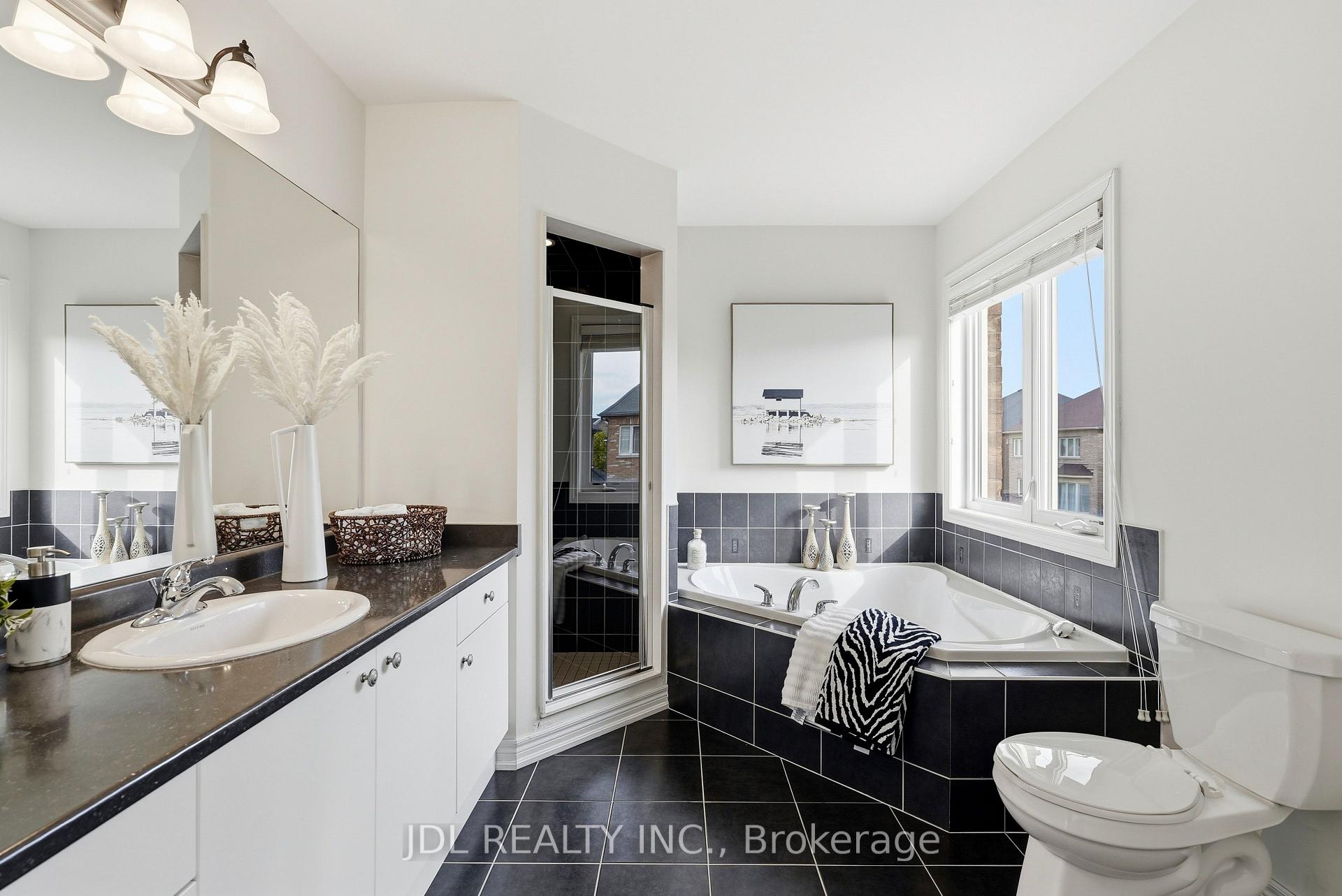Photo 71 of 15 Beacon Point Street, Markham, Wismer — HOMEH