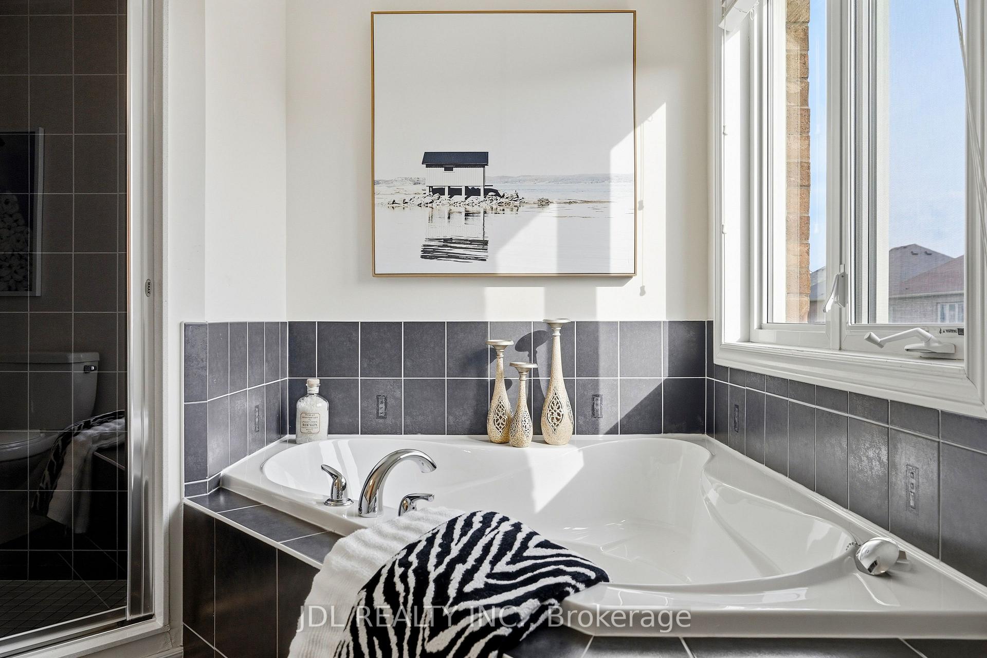 Photo 75 of 15 Beacon Point Street, Markham, Wismer — HOMEH