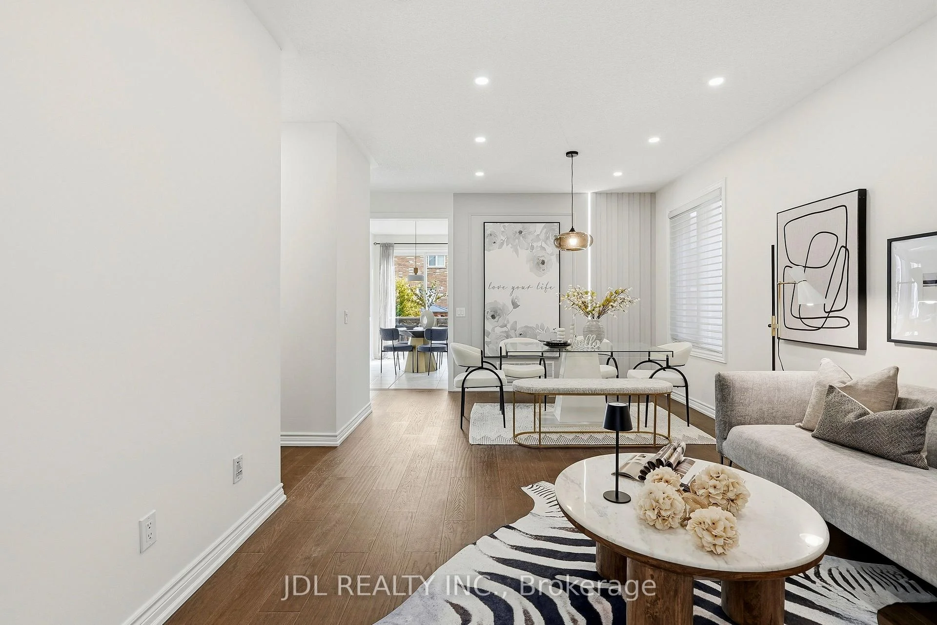 Photo 17 of 15 Beacon Point Street, Markham, Wismer — HOMEH
