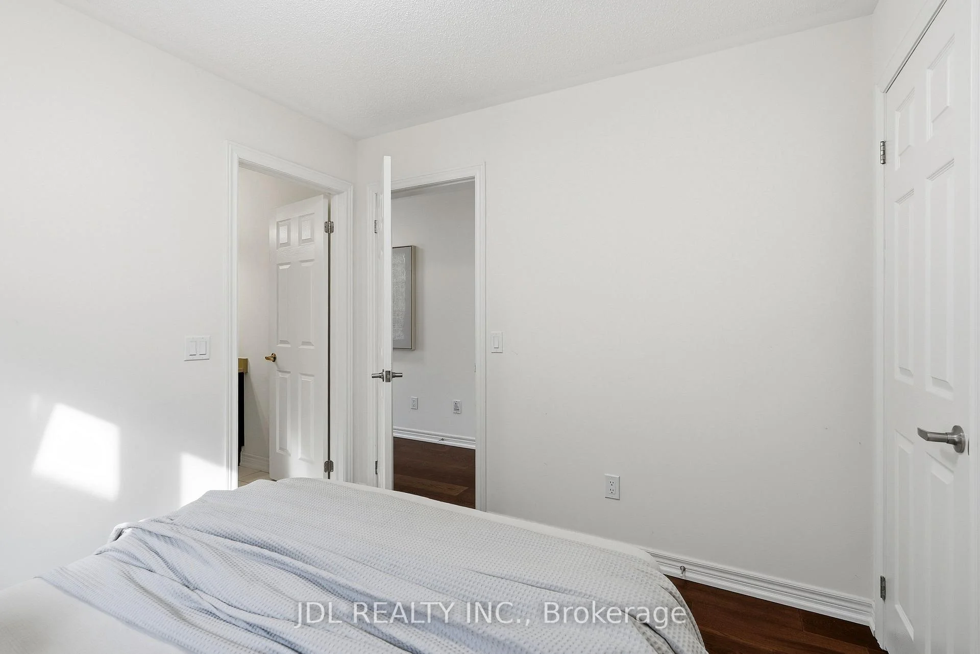 Photo 69 of 15 Beacon Point Street, Markham, Wismer — HOMEH