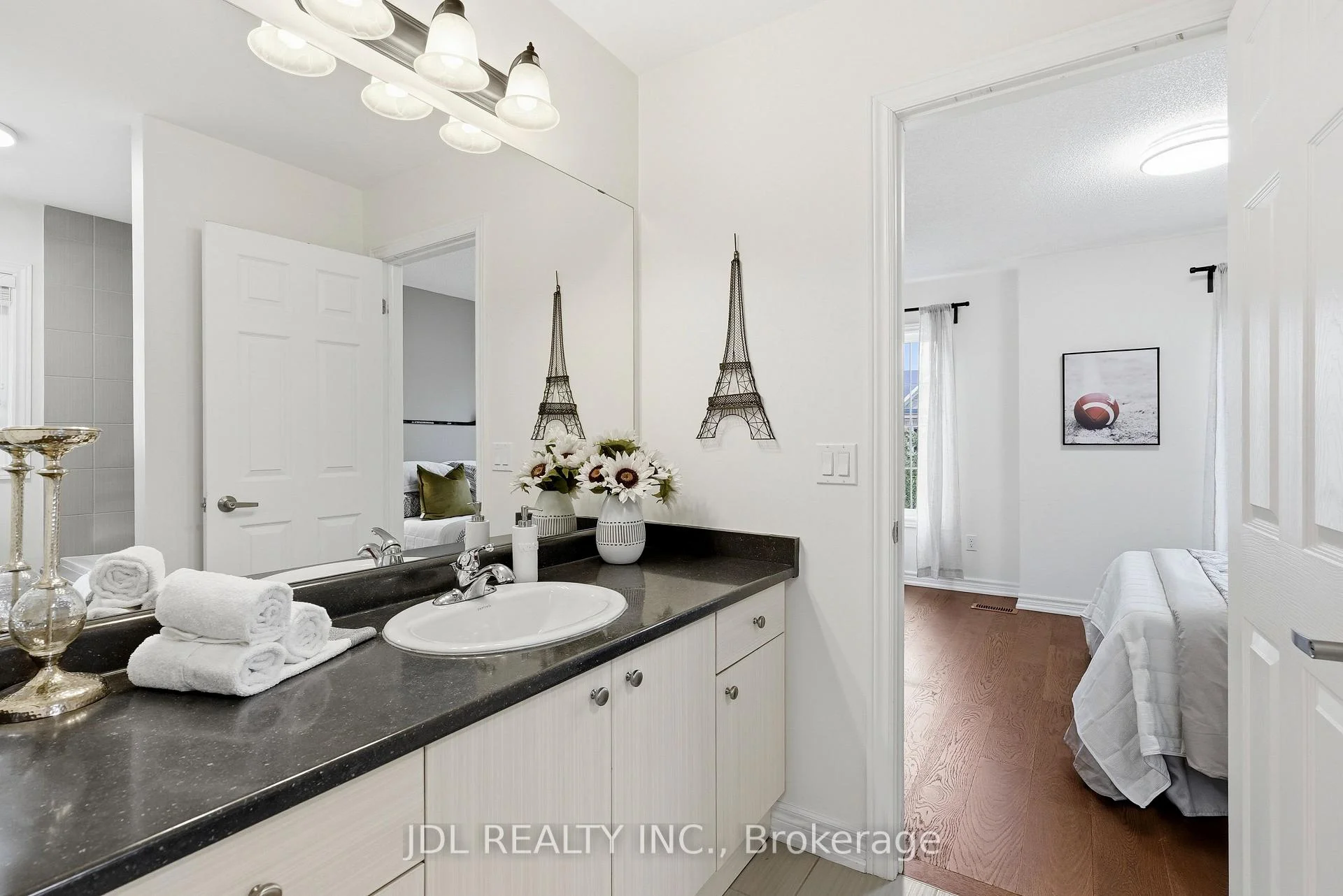 Photo 78 of 15 Beacon Point Street, Markham, Wismer — HOMEH