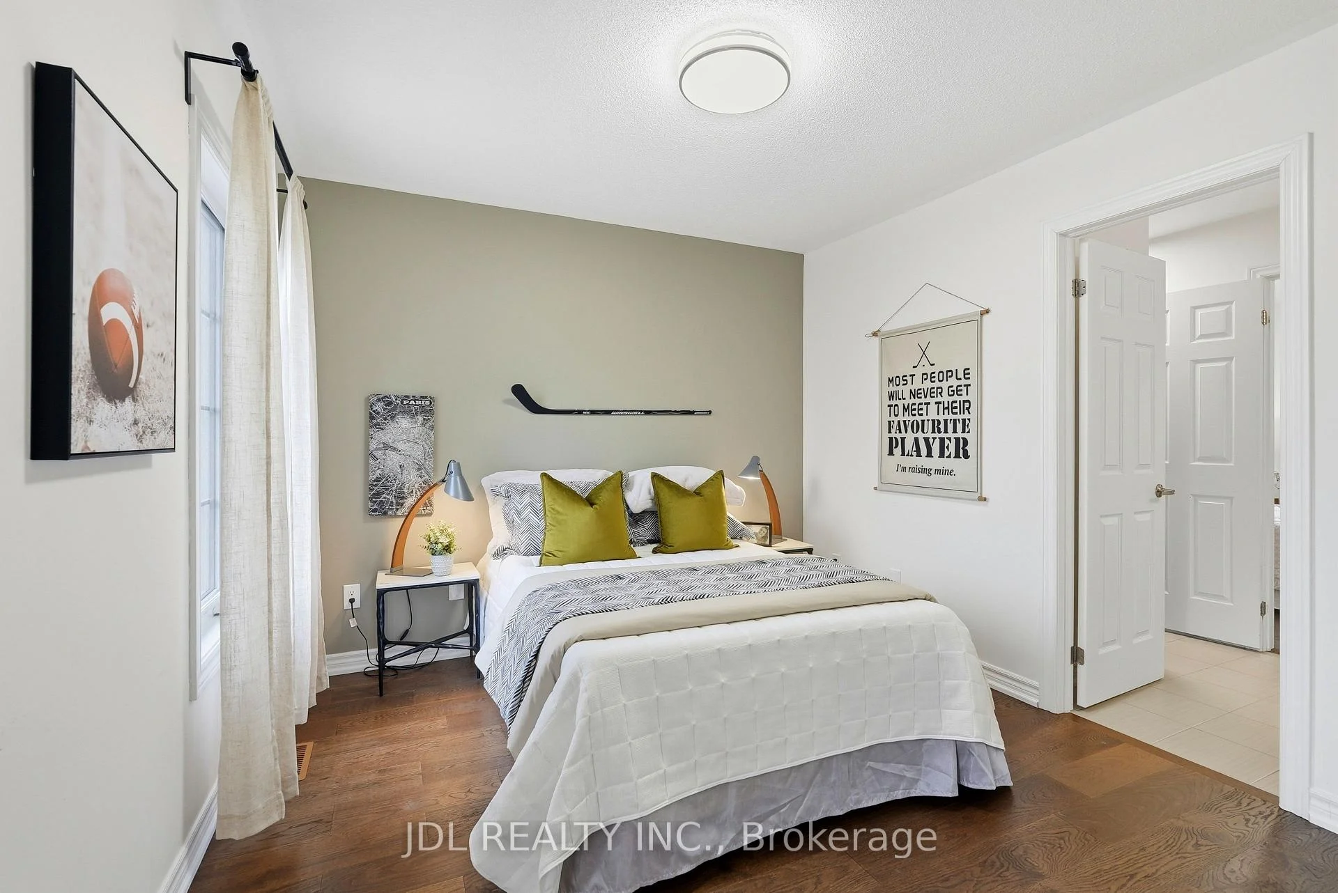 Photo 84 of 15 Beacon Point Street, Markham, Wismer — HOMEH