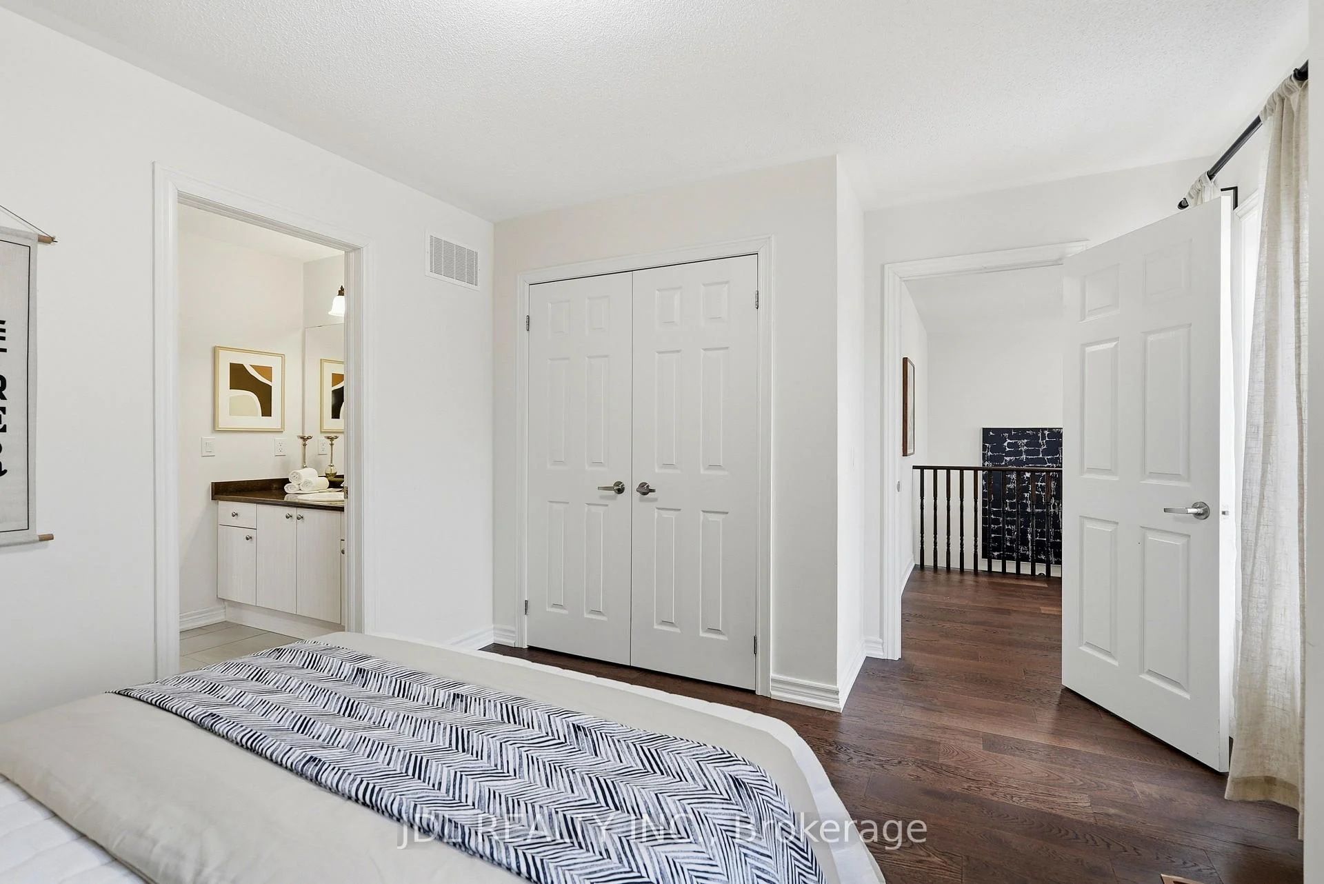 Photo 86 of 15 Beacon Point Street, Markham, Wismer — HOMEH