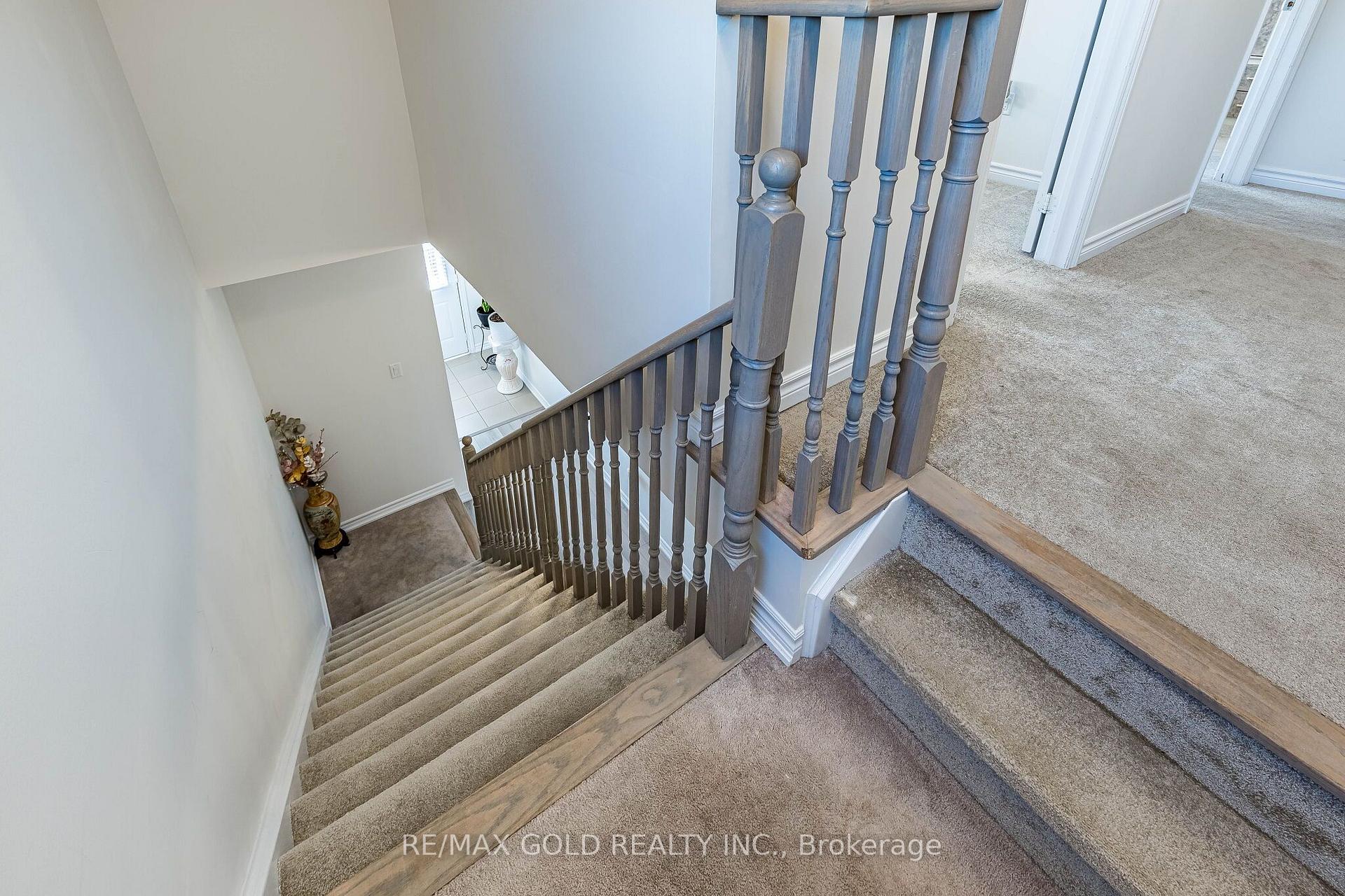 Photo 21 of 298 Ridley Crescent, Southgate — HOMEH