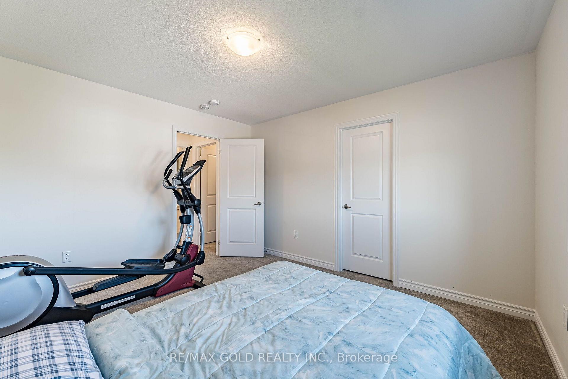 Photo 31 of 298 Ridley Crescent, Southgate — HOMEH