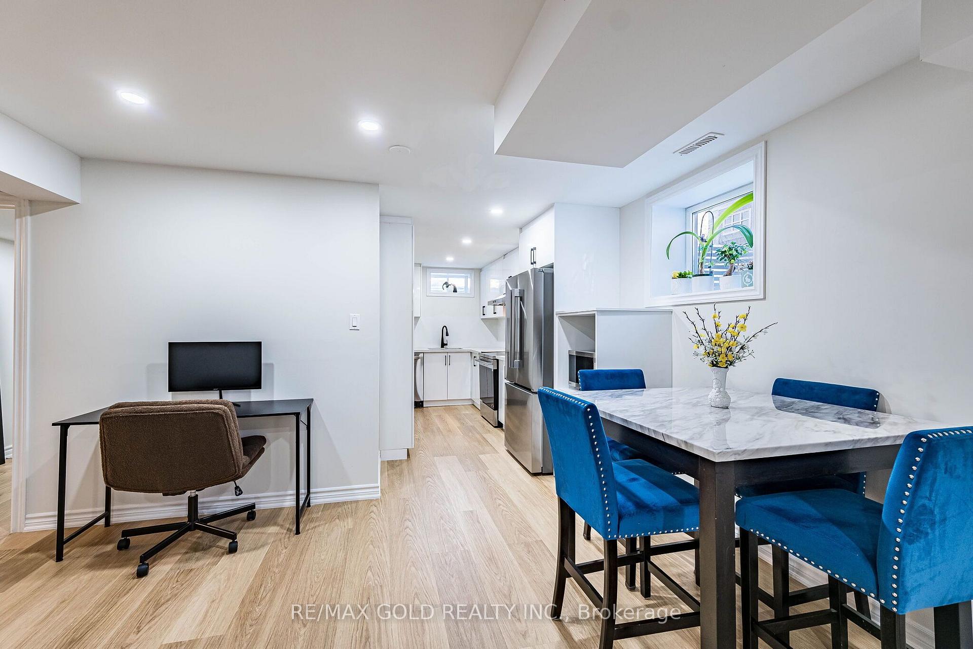 Photo 40 of 298 Ridley Crescent, Southgate — HOMEH